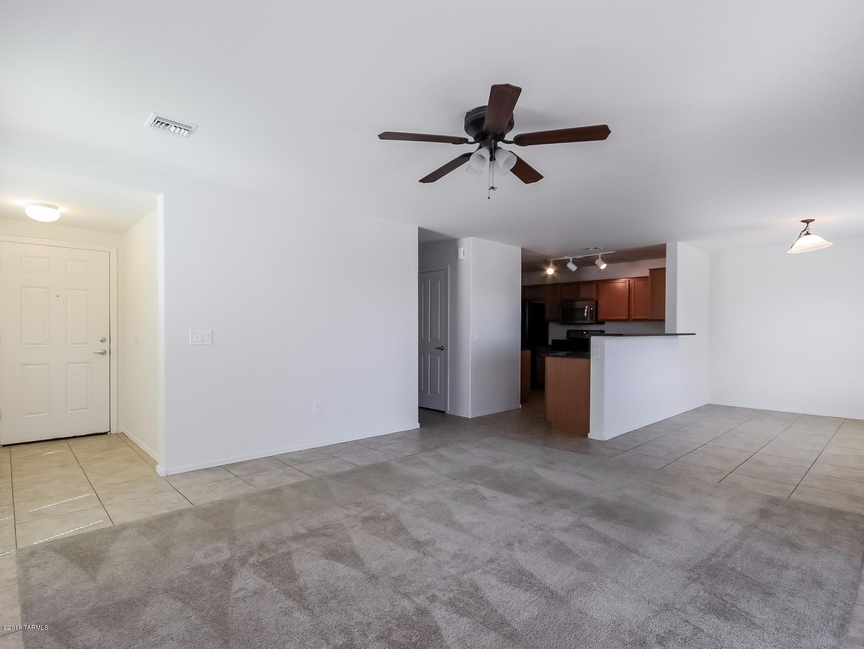Los Arroyos Del Este Resub - Residential Lease
