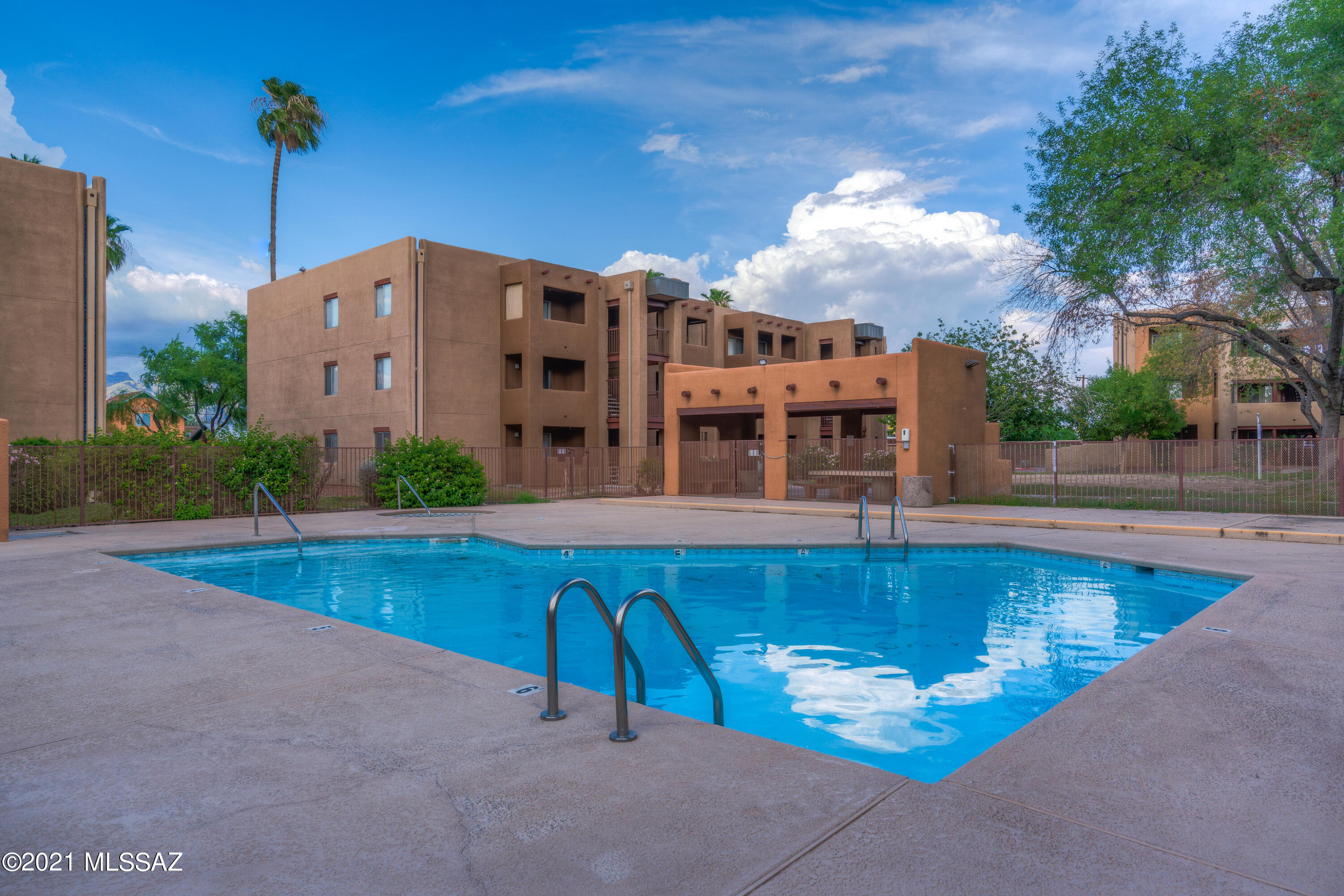 Casa Club Condominium - Residential