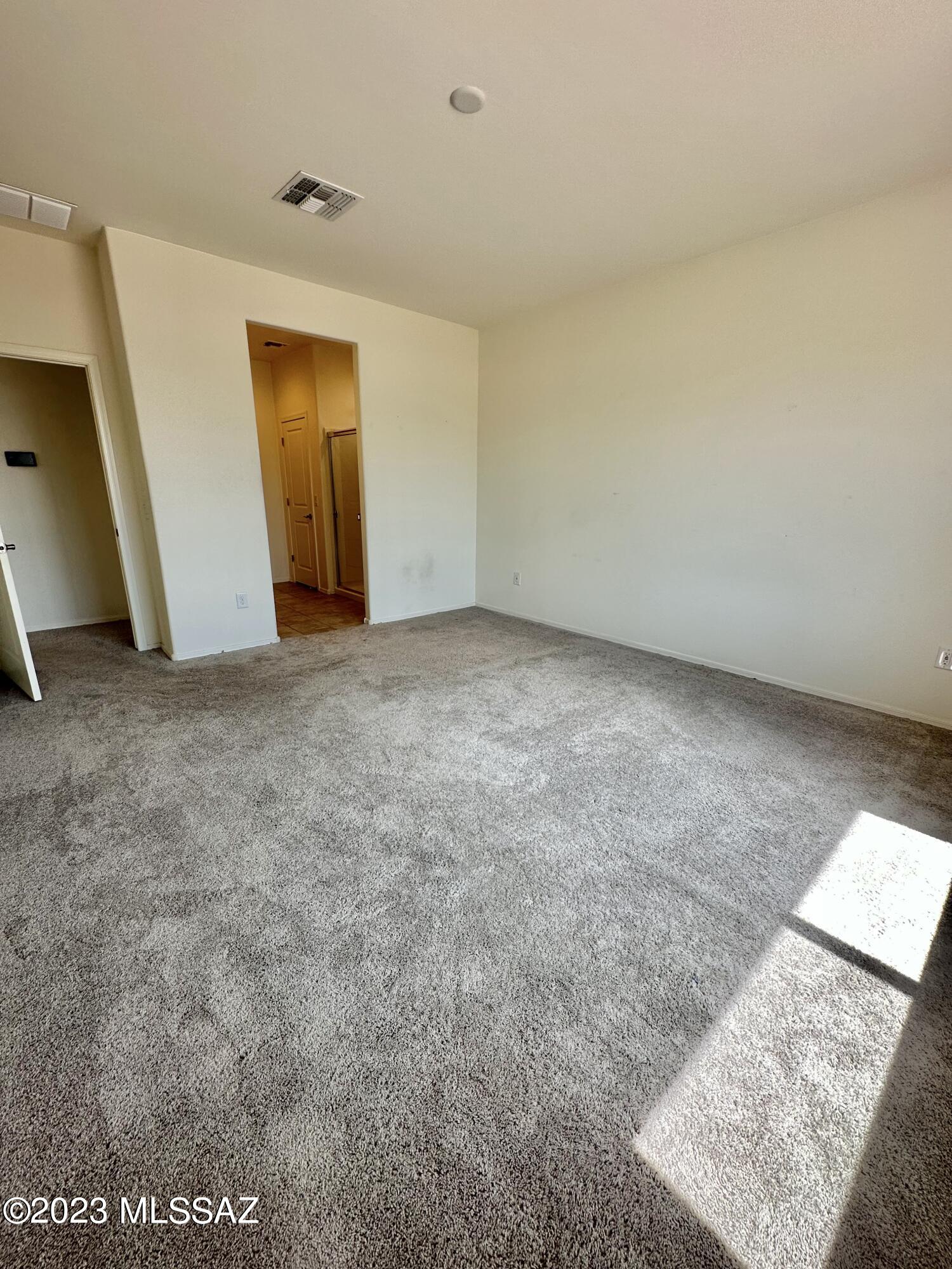 La Estancia De Tucson (1-330) - Residential Lease
