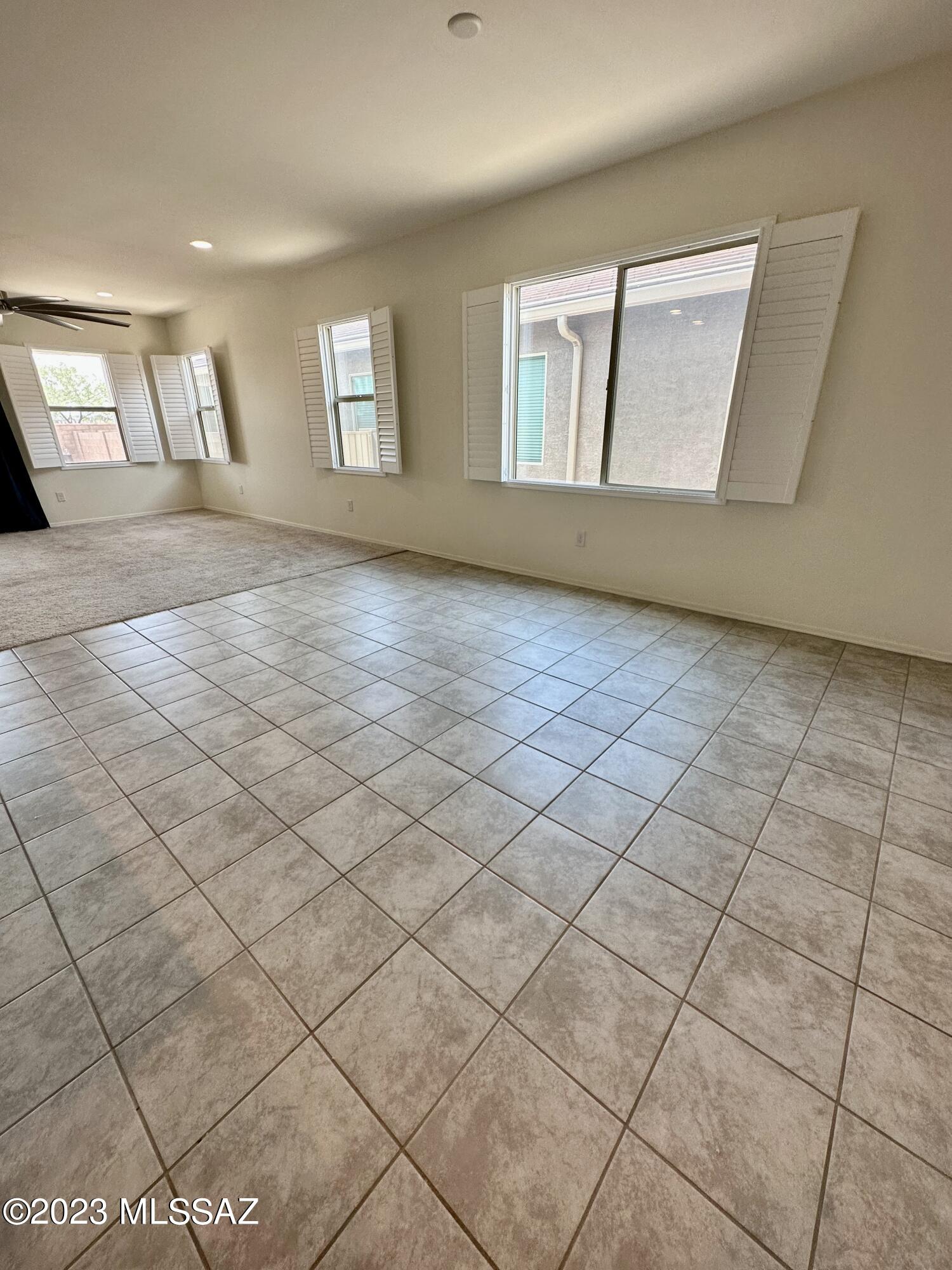 La Estancia De Tucson (1-330) - Residential Lease