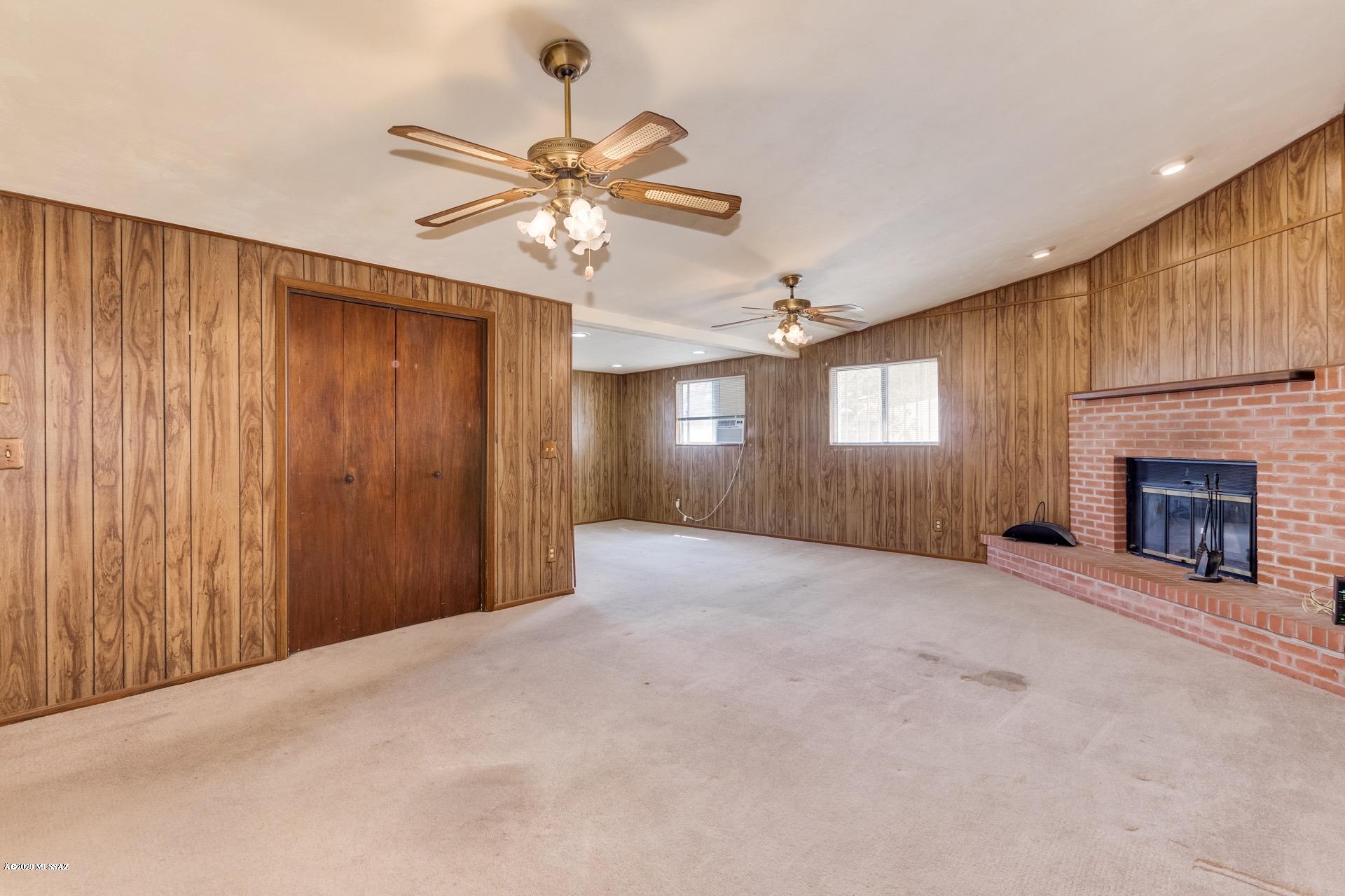 Huntington Park - Residential