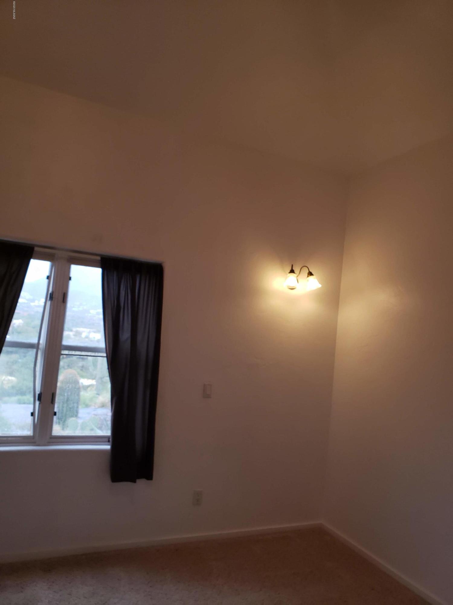 Unsubdivided - Residential