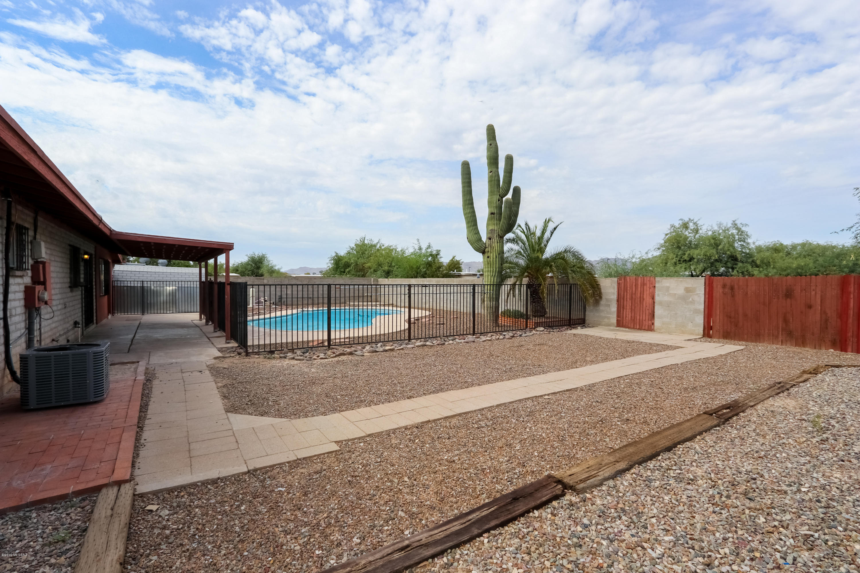 Casas Adobes Park (1-93) - Residential