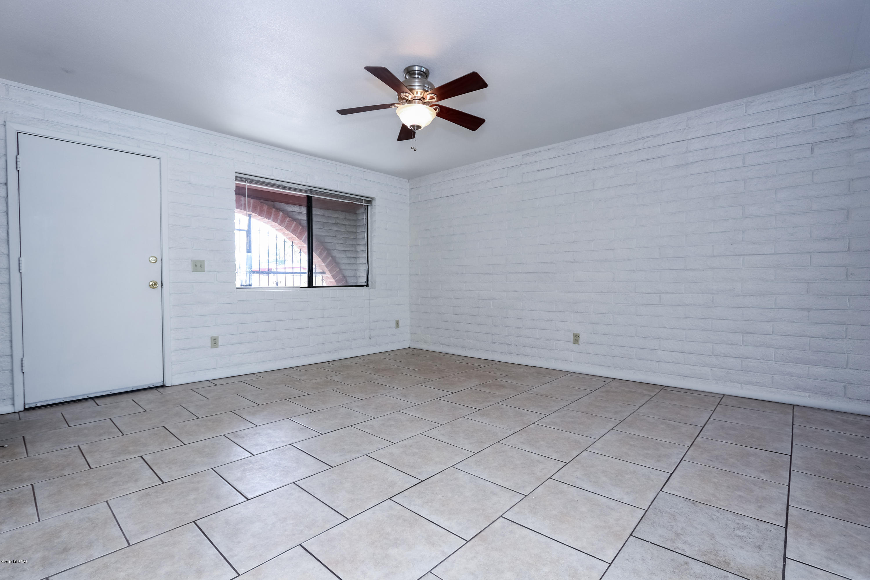 Casas Adobes Park (1-93) - Residential