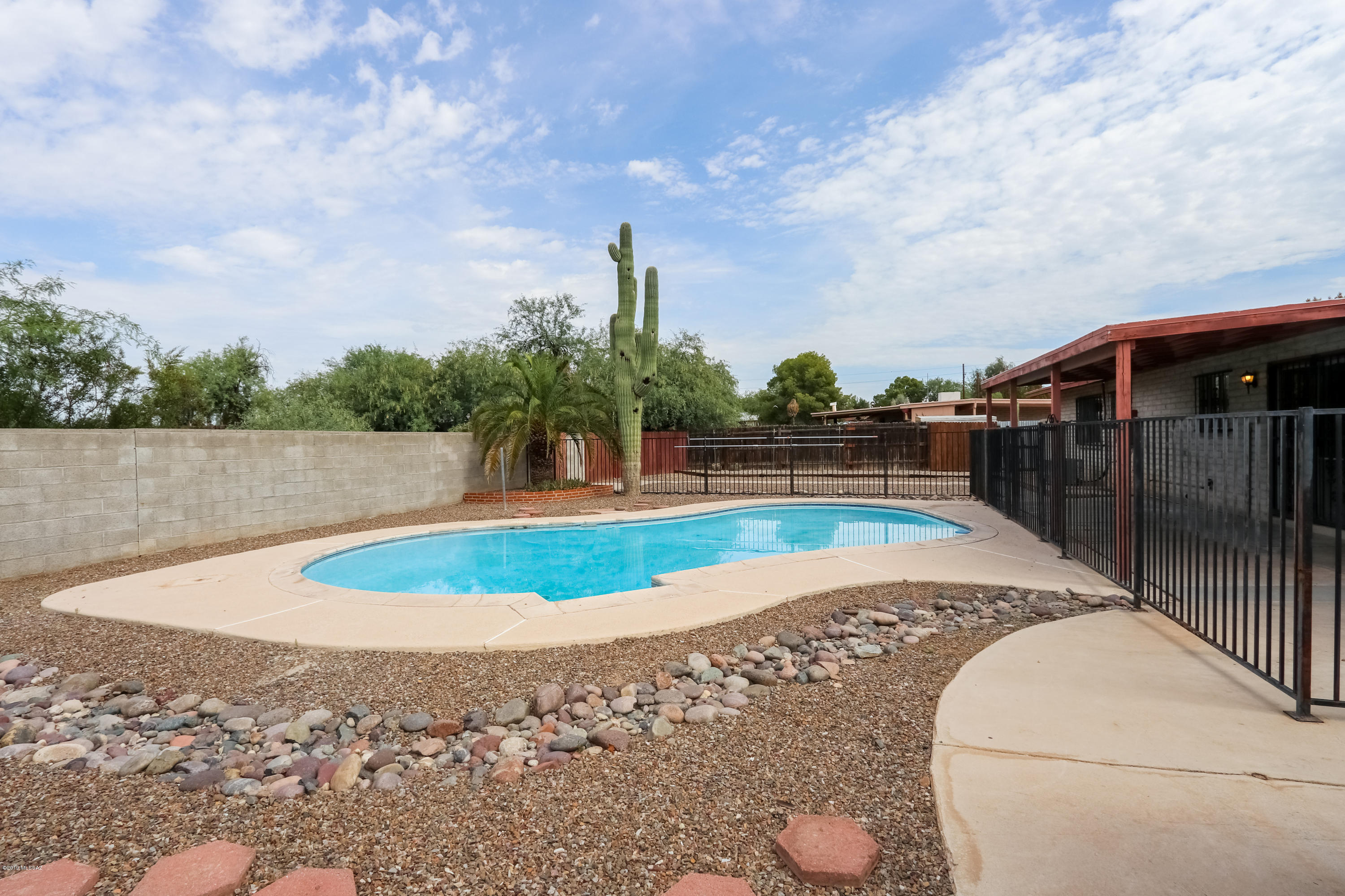 Casas Adobes Park (1-93) - Residential