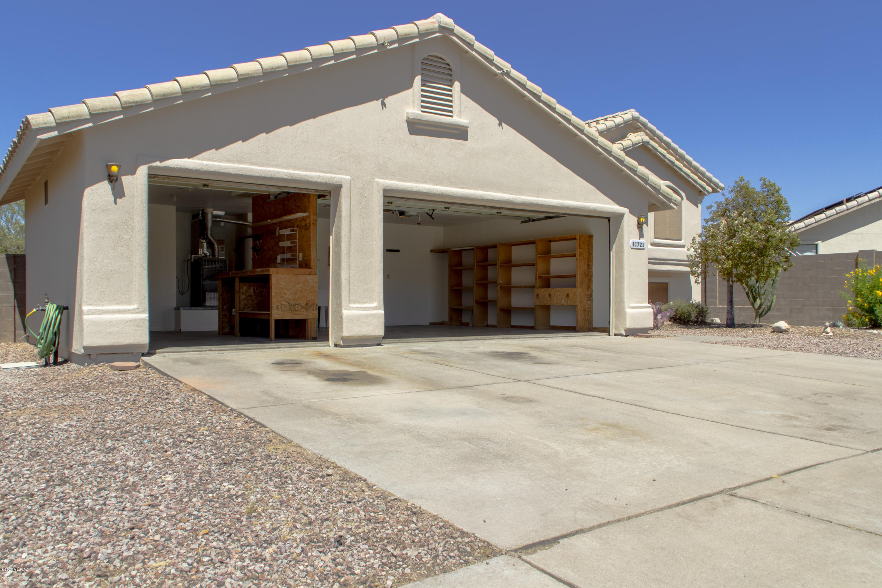 Catalina Shadows(1-169) - Residential Lease