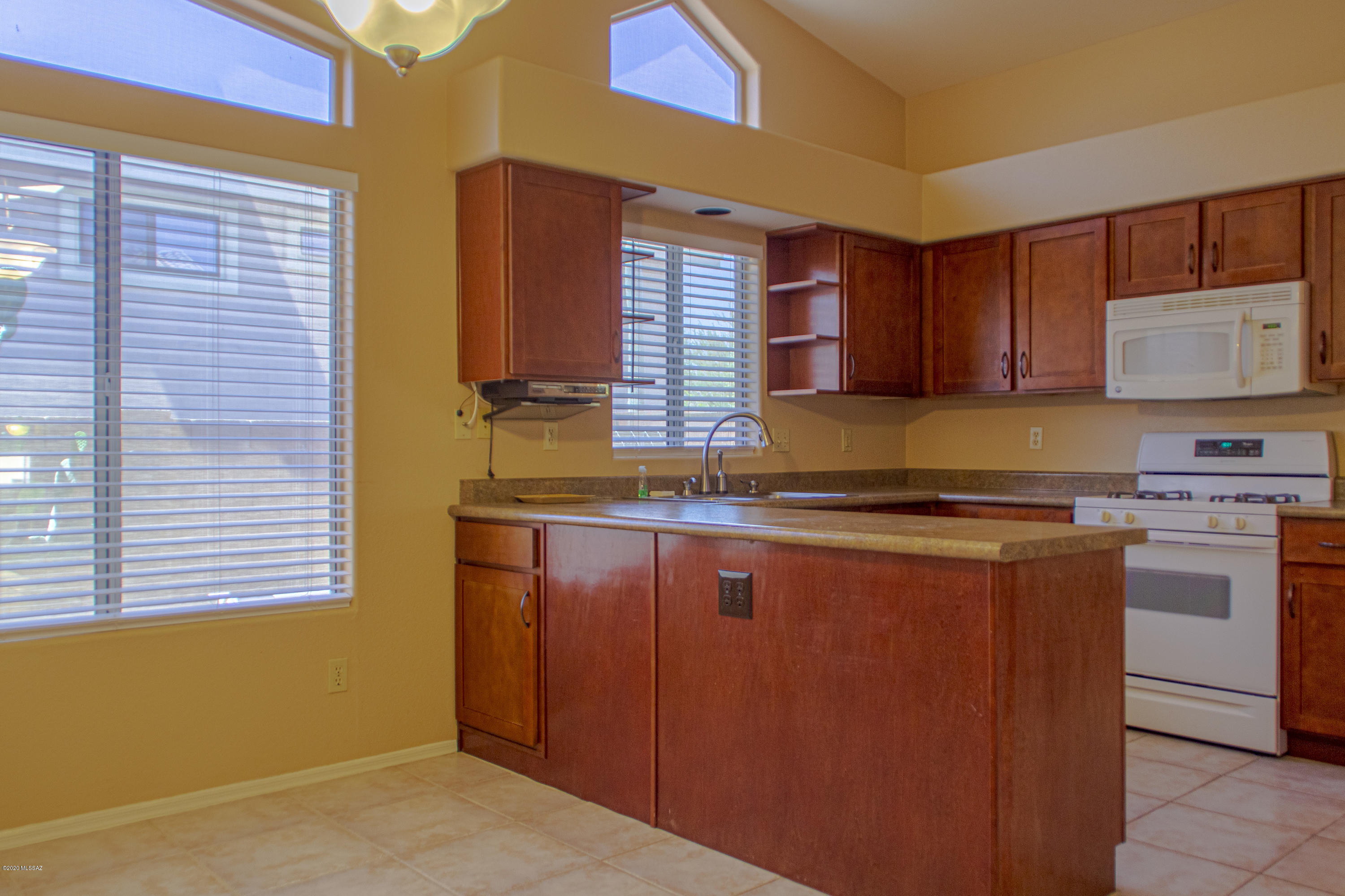 Catalina Shadows(1-169) - Residential Lease