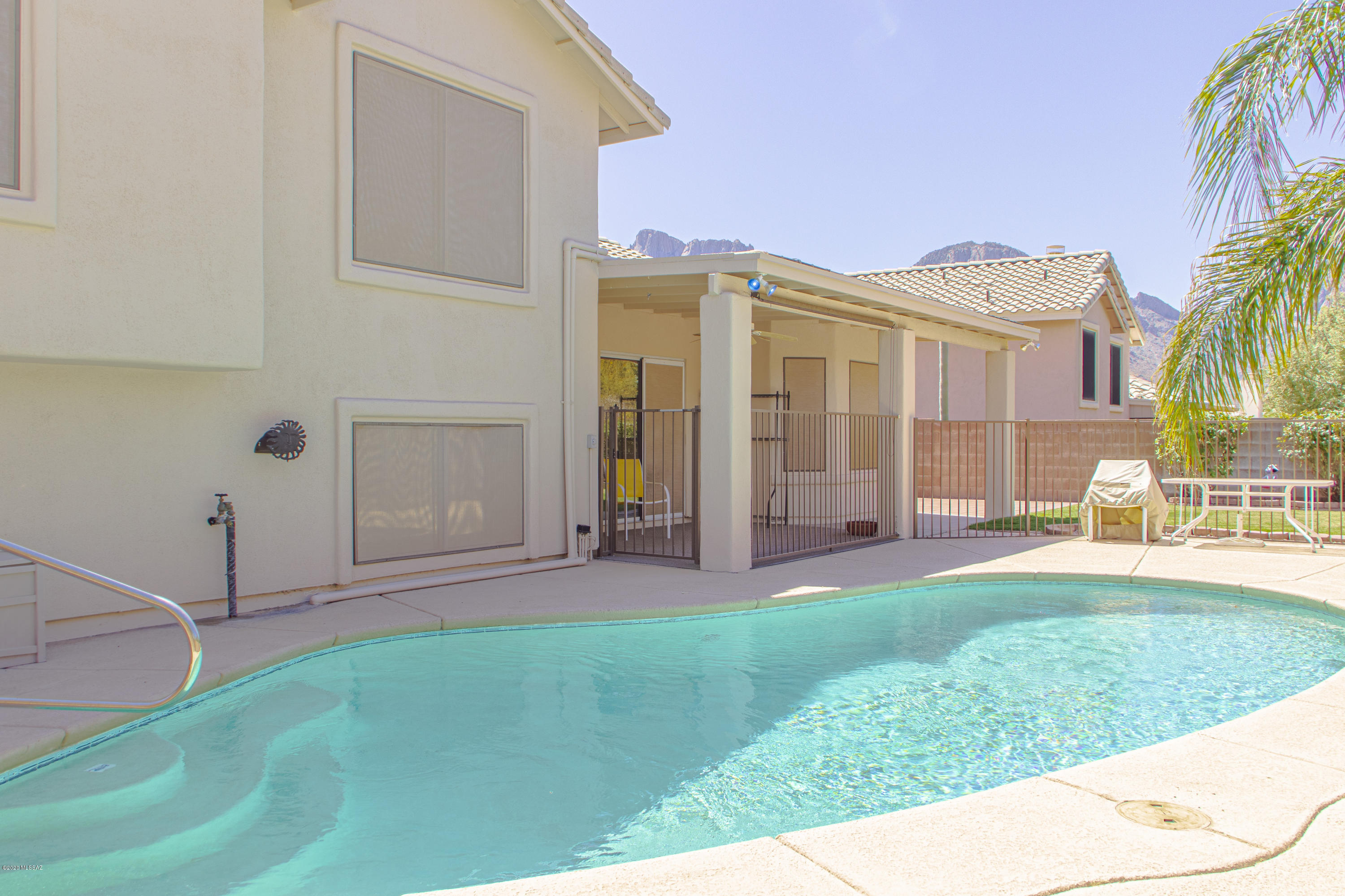 Catalina Shadows(1-169) - Residential Lease