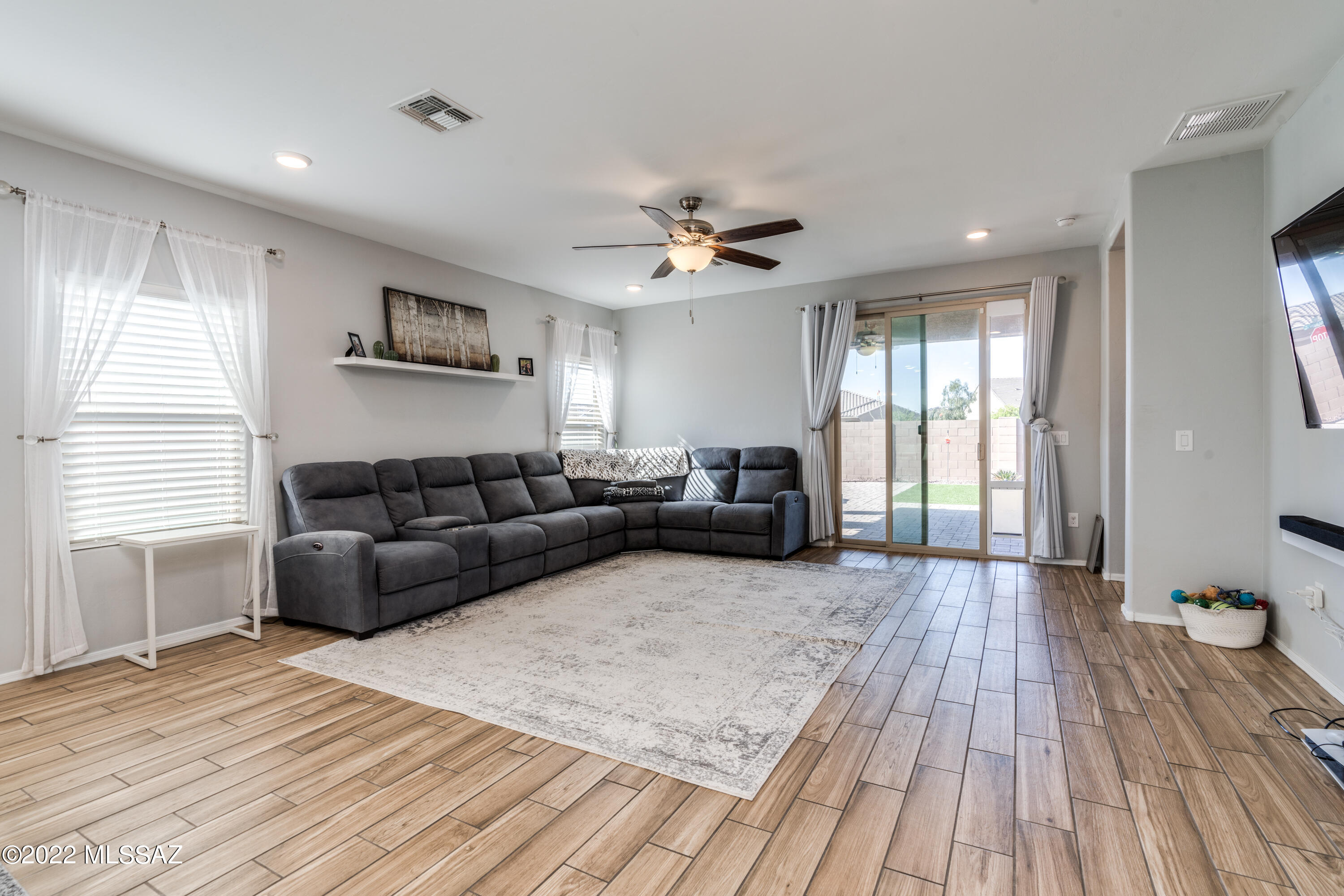 Saguaro Bloom Block 3 - Residential