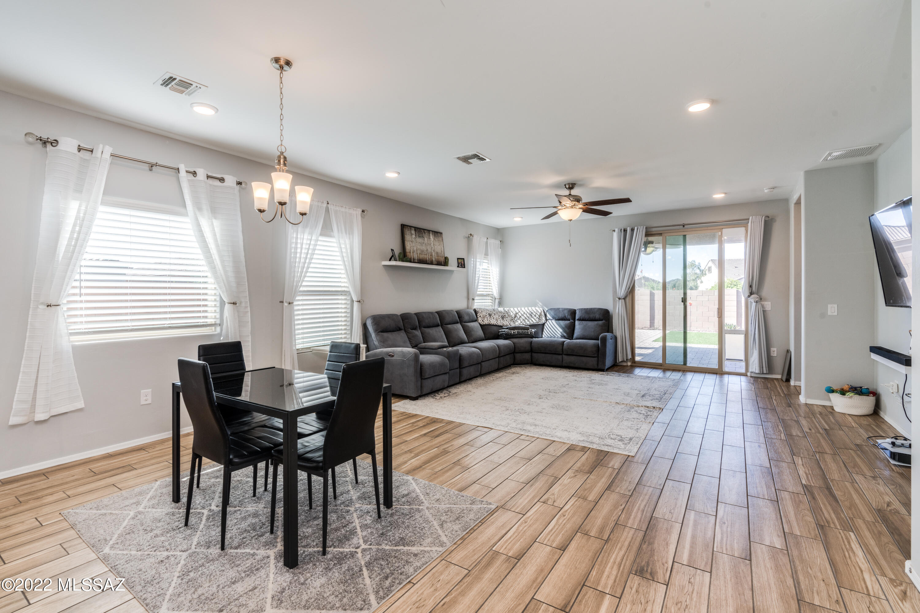 Saguaro Bloom Block 3 - Residential