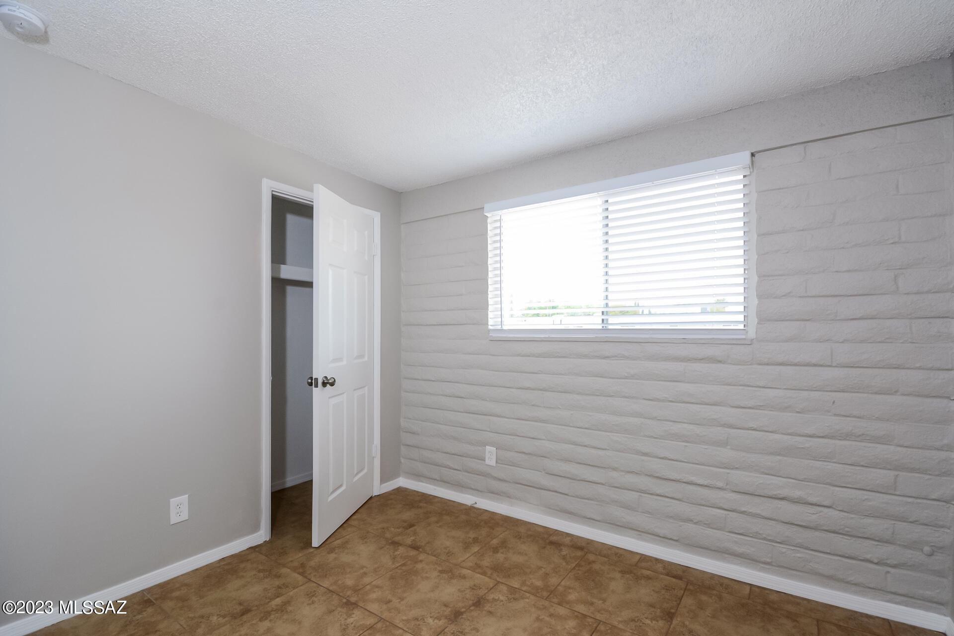 Lakecrest NO. 2 (1-177) - Residential Lease