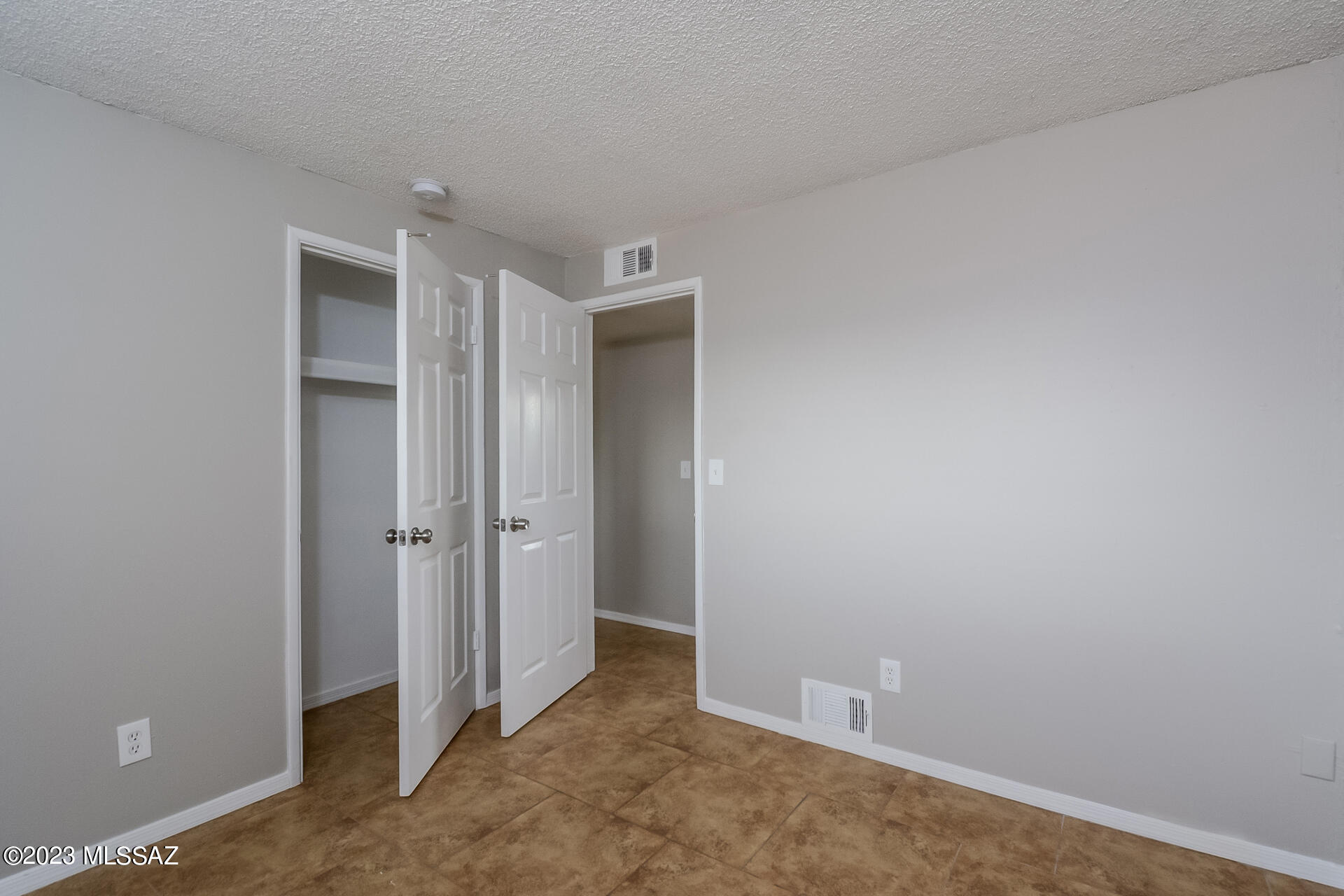 Lakecrest NO. 2 (1-177) - Residential Lease