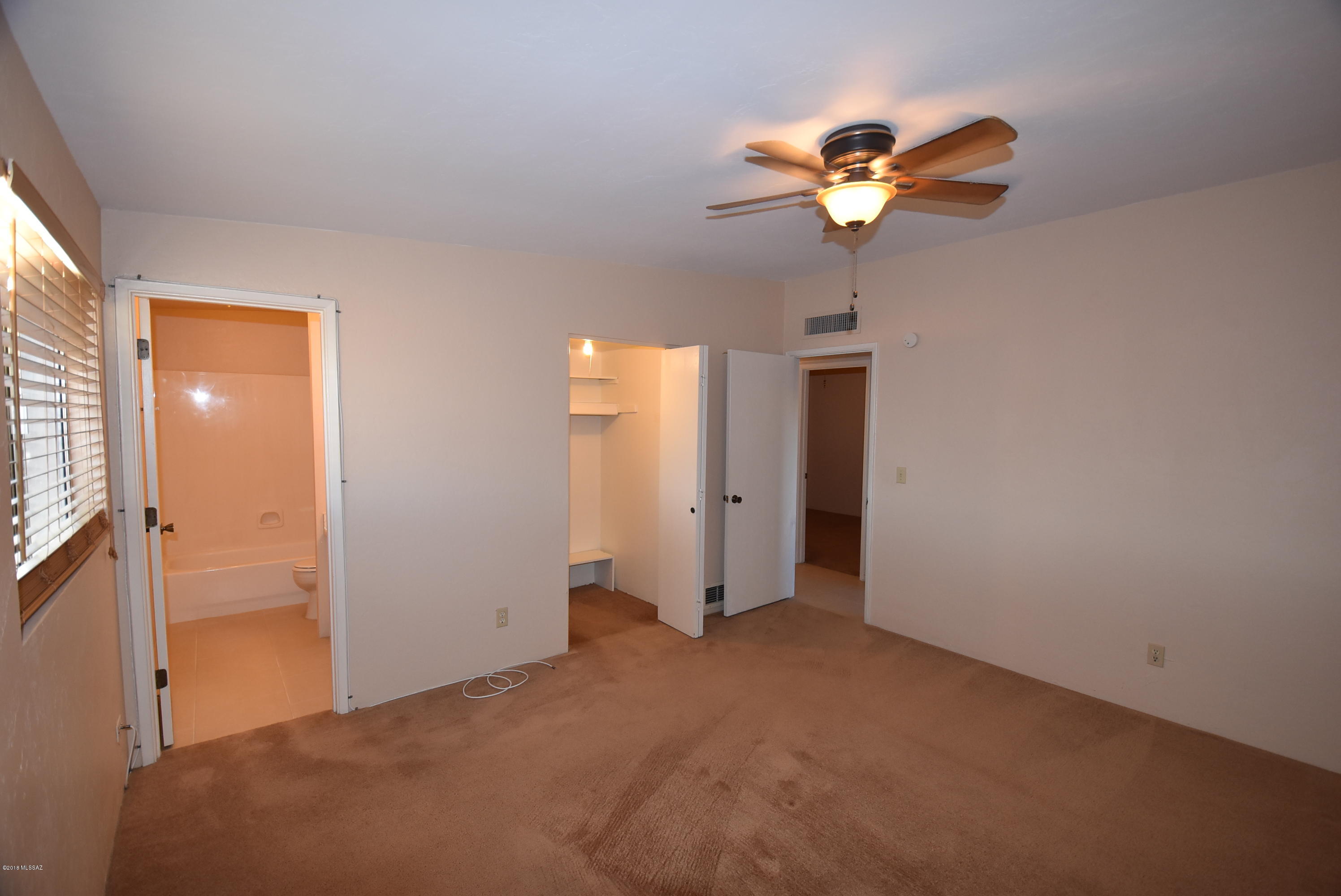 North Point Terrace (1-255) - Residential Lease