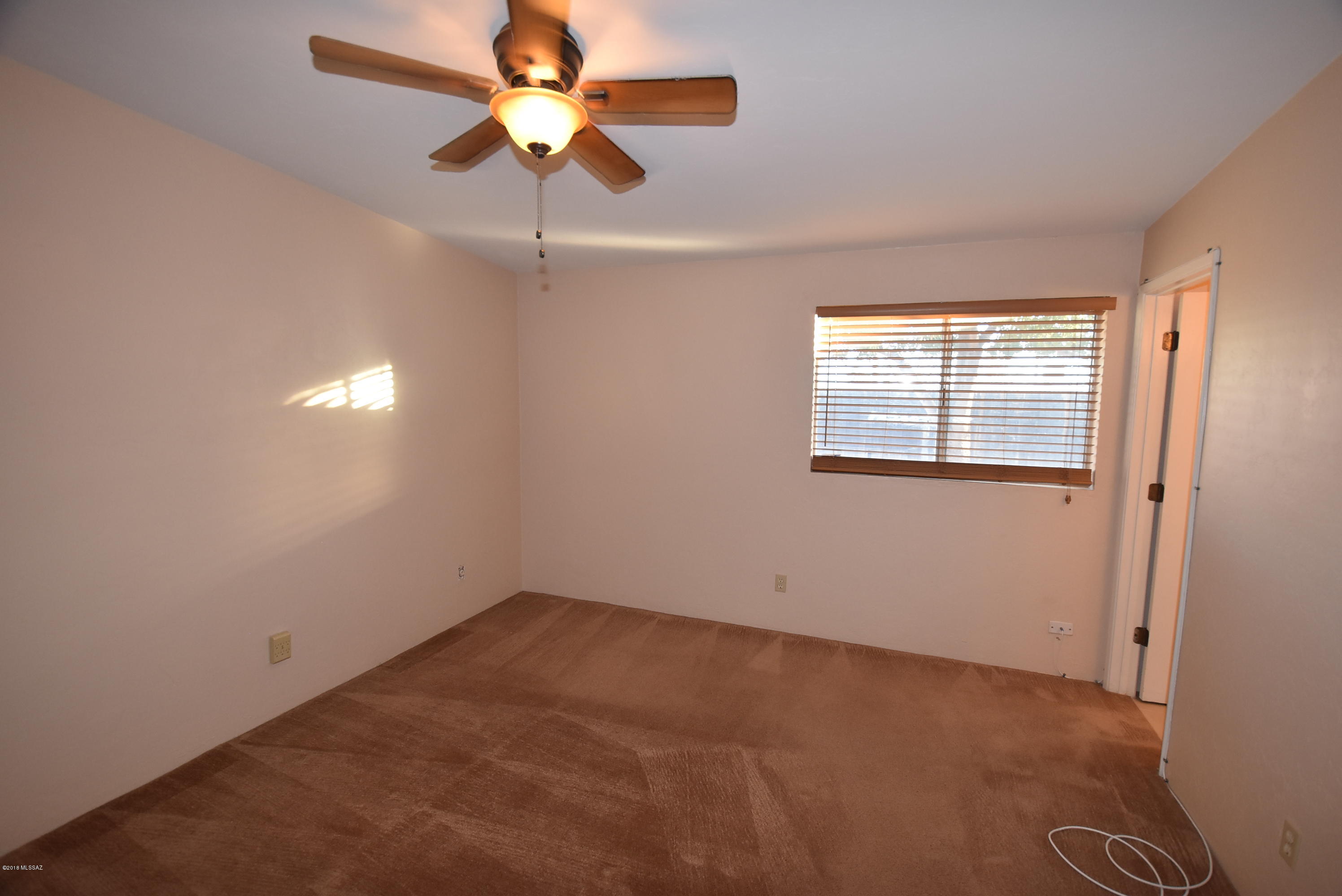 North Point Terrace (1-255) - Residential Lease