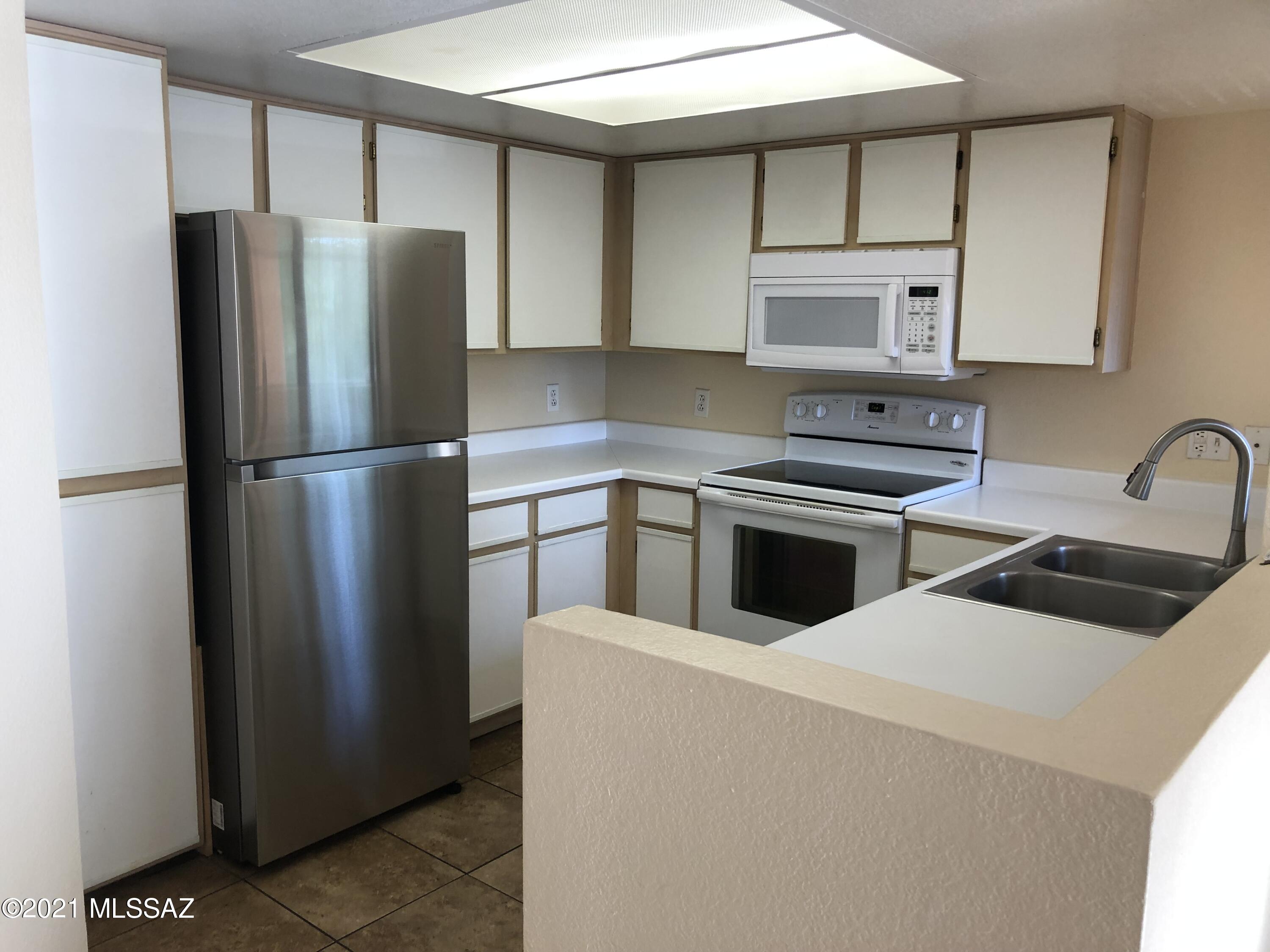 Villas at Sabino Canyon Condominiums - Residential