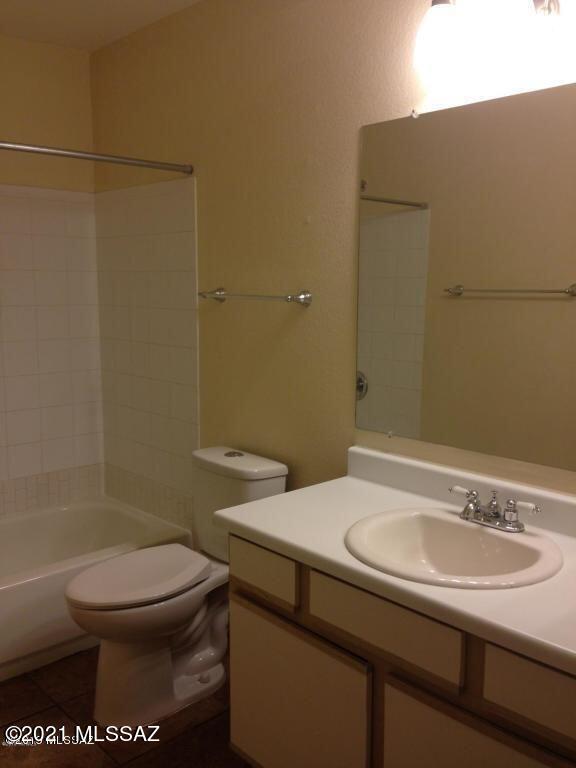 Villas at Sabino Canyon Condominiums - Residential