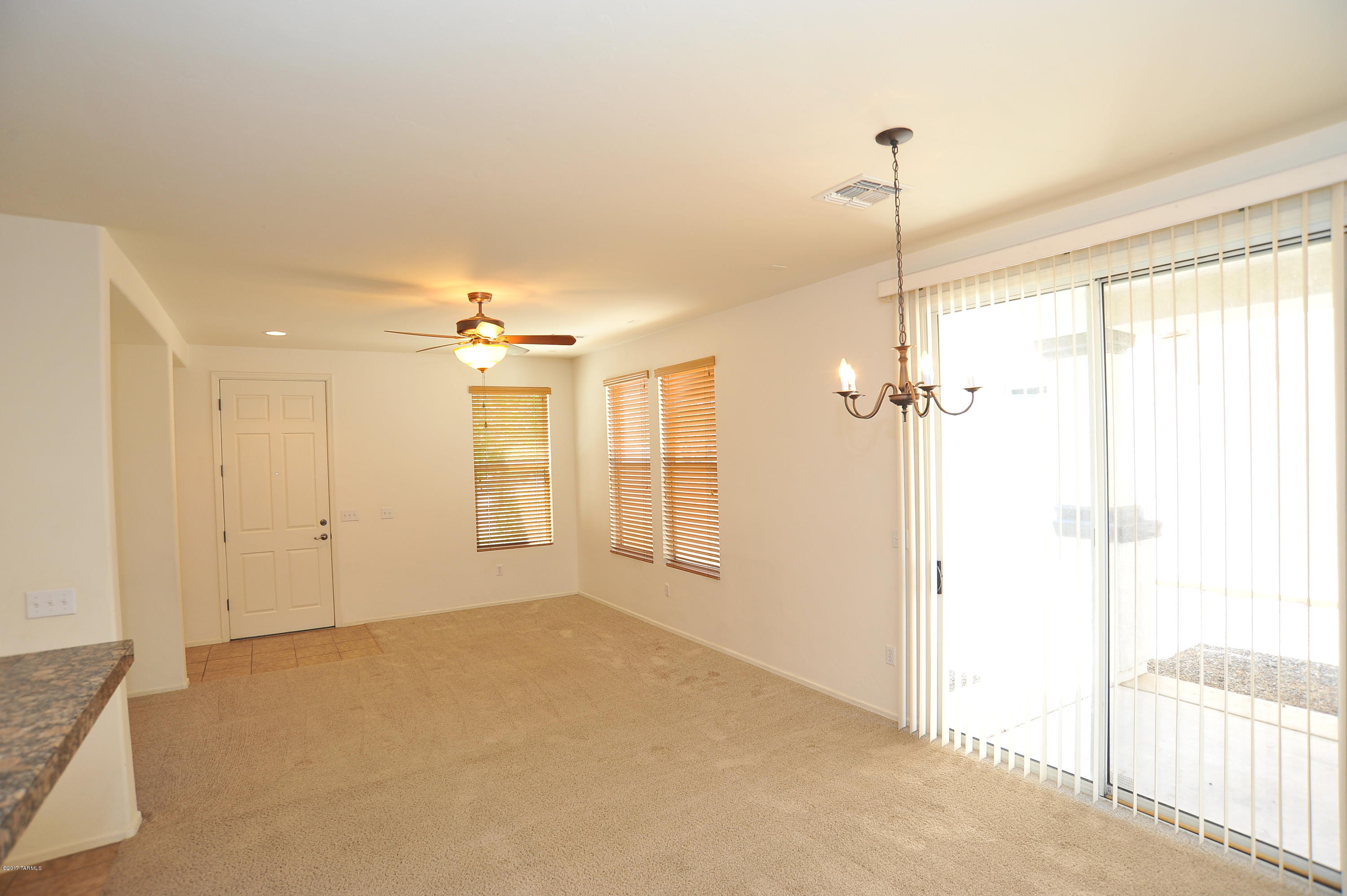 Presidio Del Cielo (1-425) - Residential Lease
