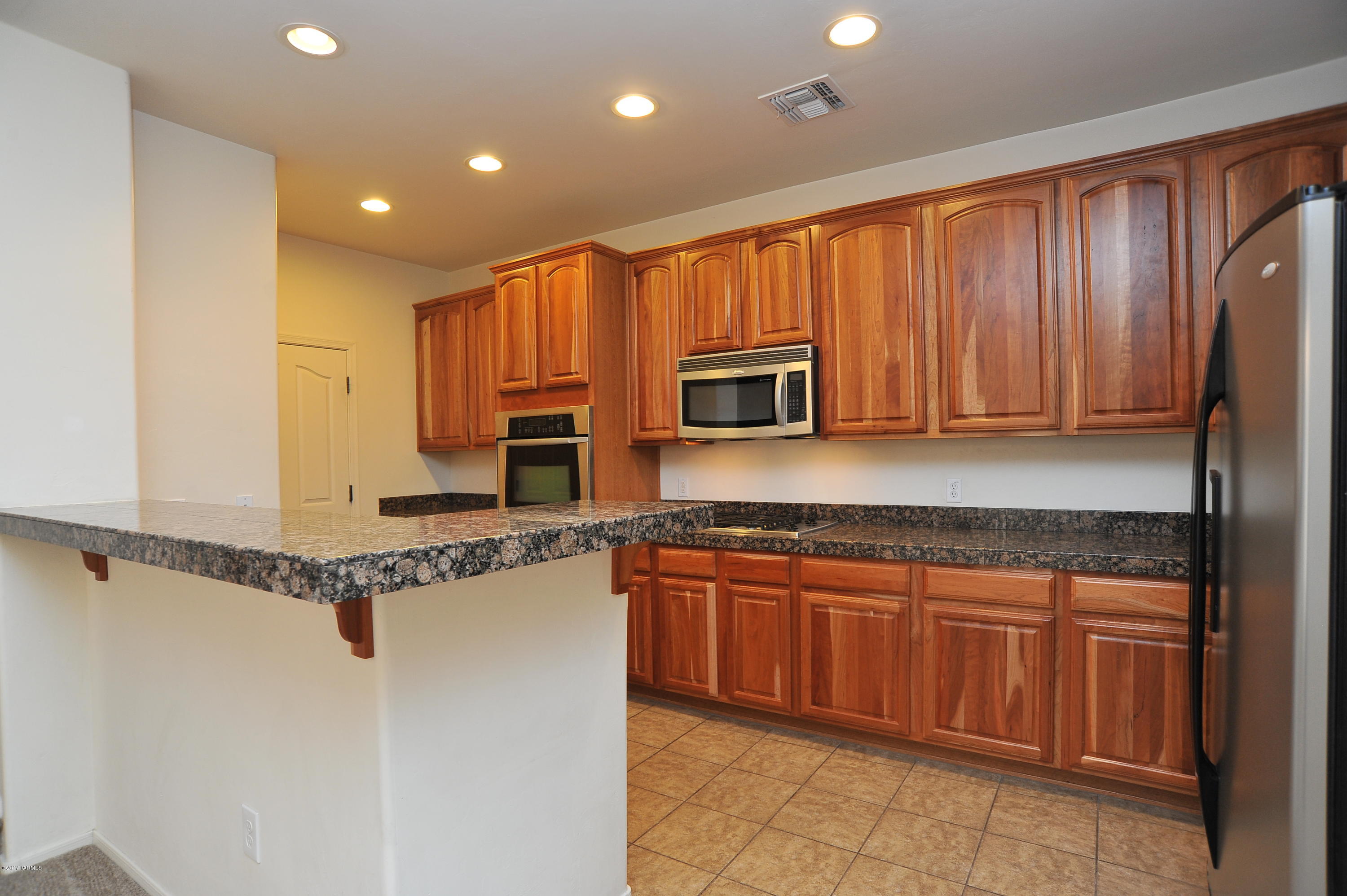 Presidio Del Cielo (1-425) - Residential Lease
