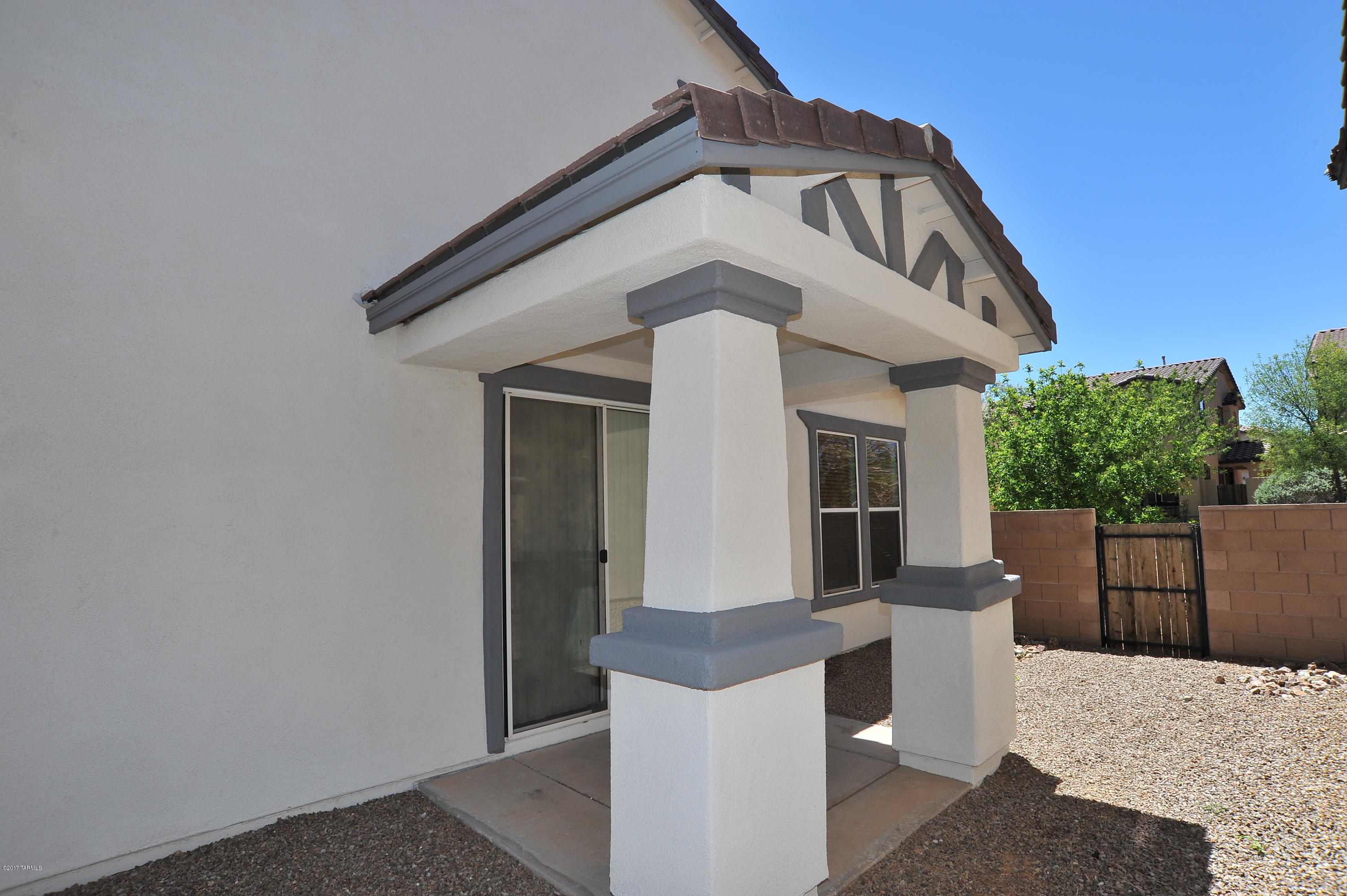 Presidio Del Cielo (1-425) - Residential Lease
