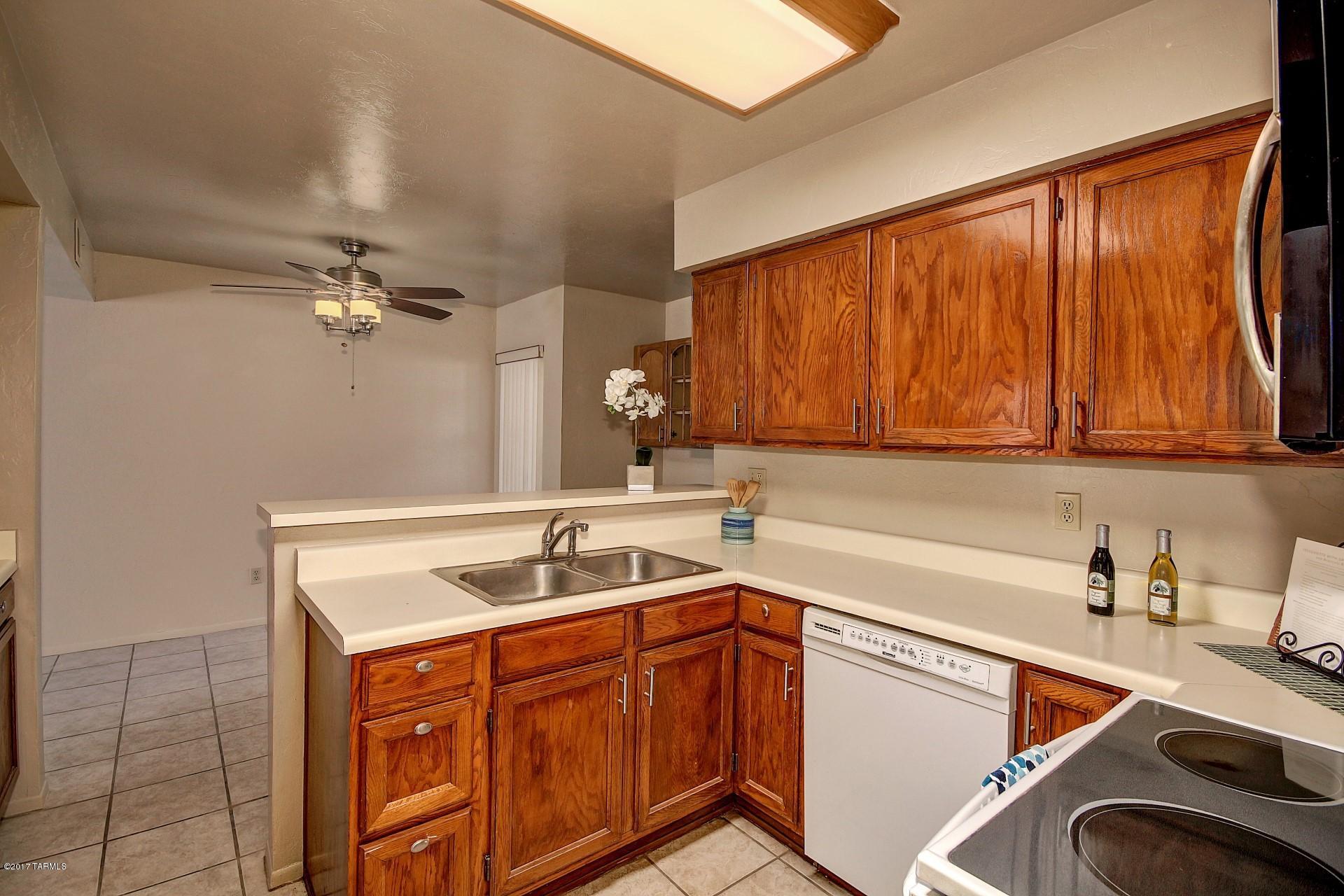 Belle Vista Townhomes (1-83) - Residential