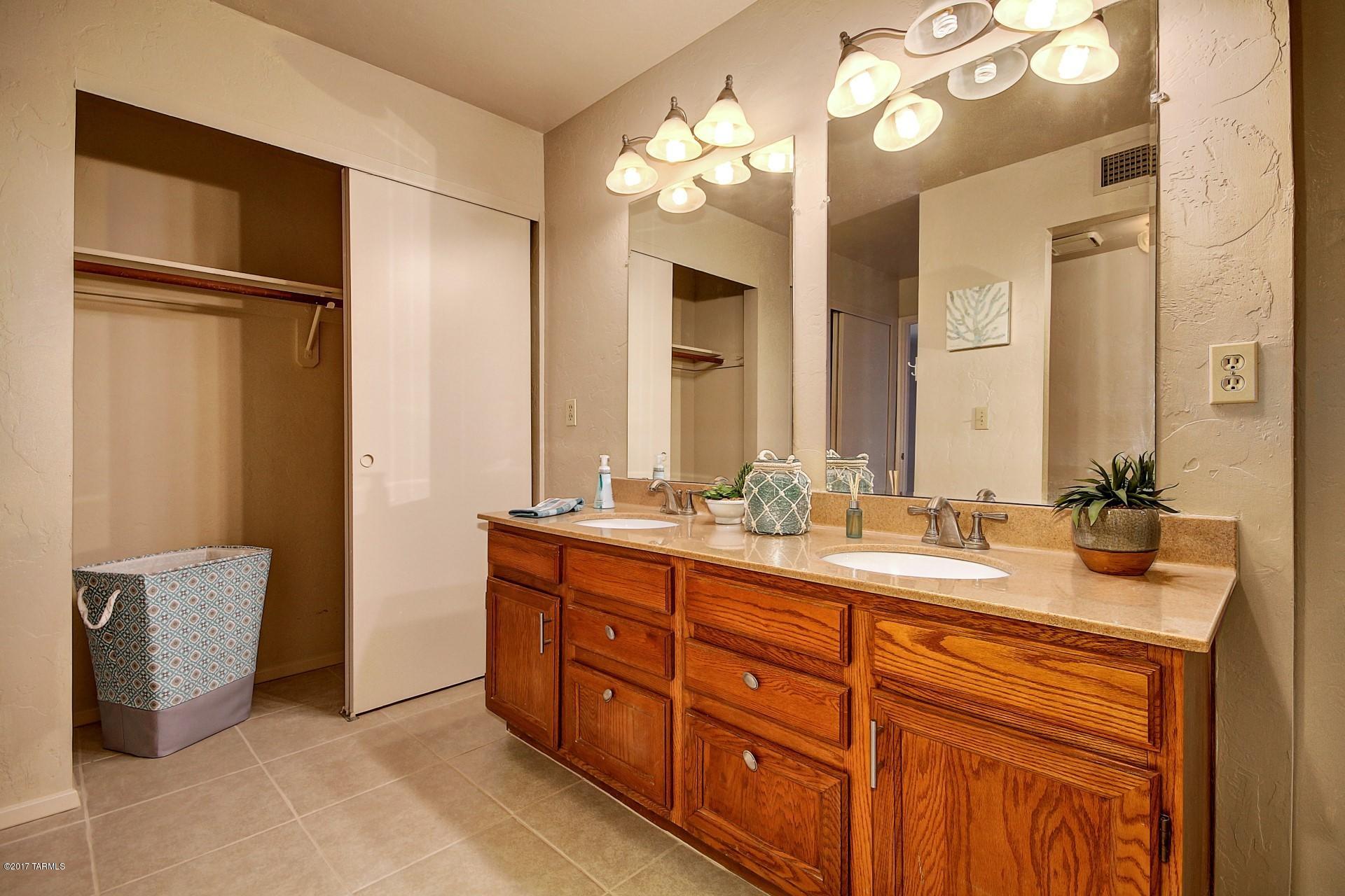 Belle Vista Townhomes (1-83) - Residential