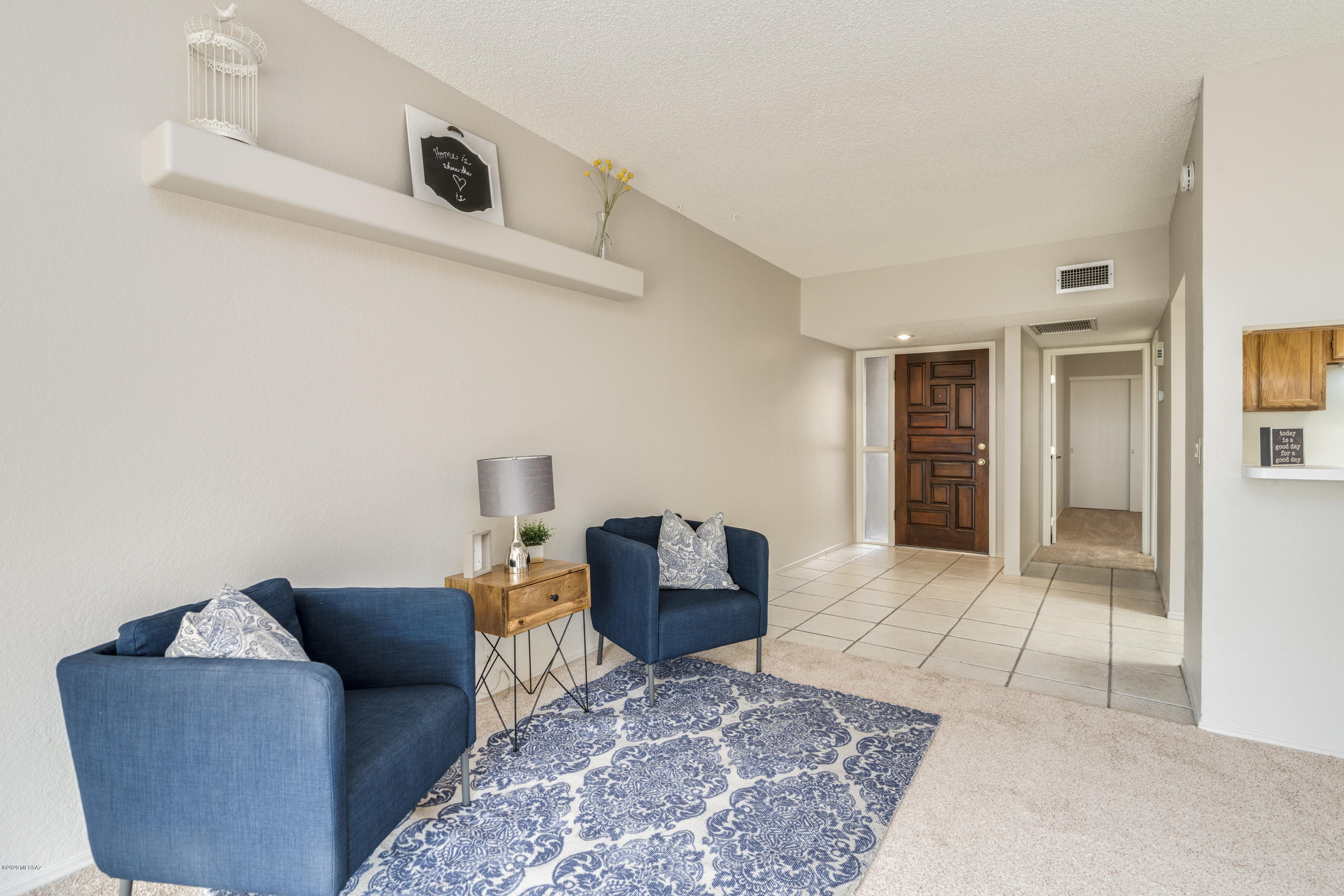 La Cholla Hills(1-313) - Residential