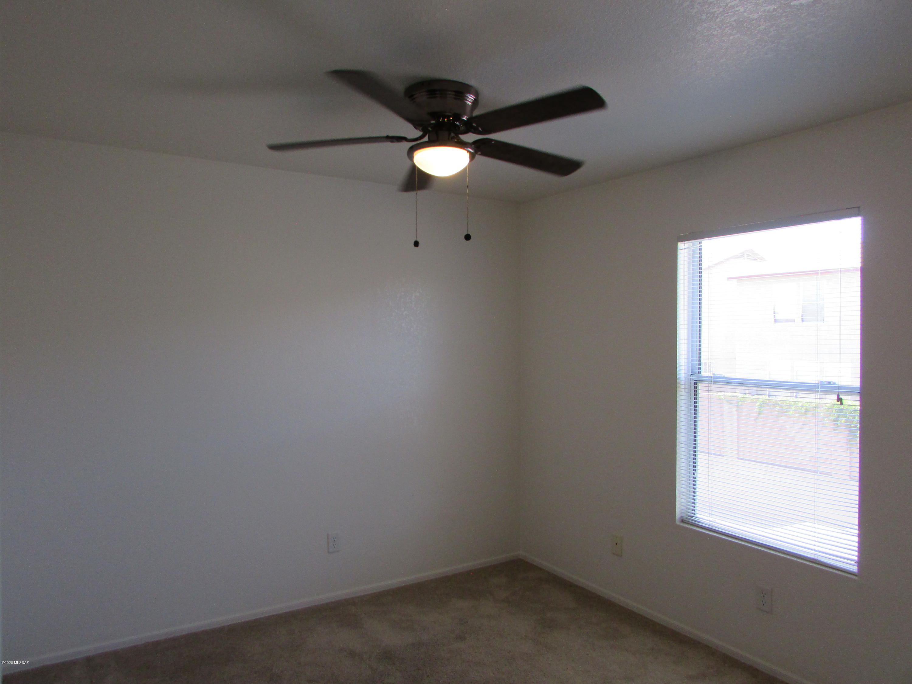 Pantano Ridge (1-123) - Residential Lease