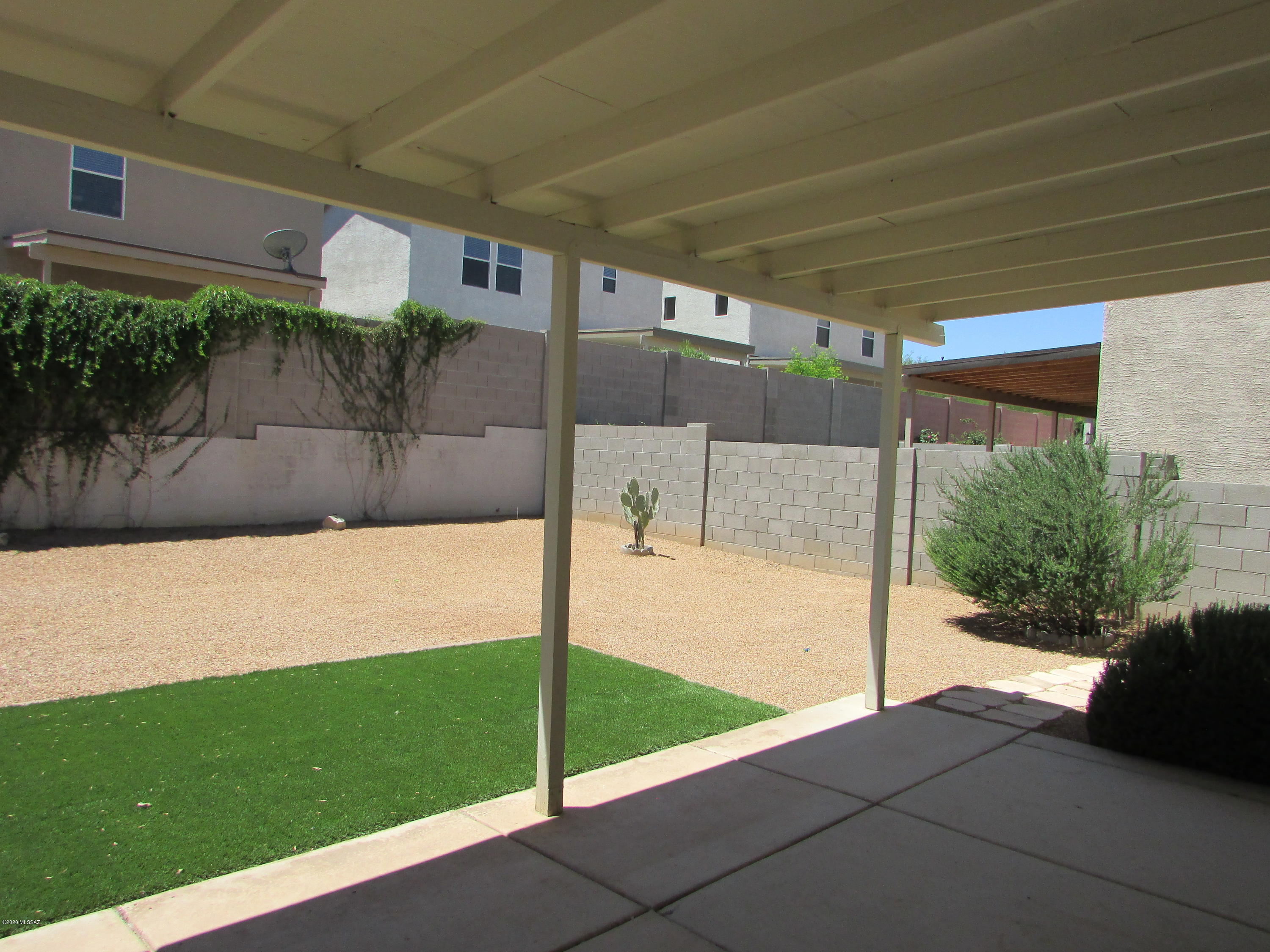 Pantano Ridge (1-123) - Residential Lease