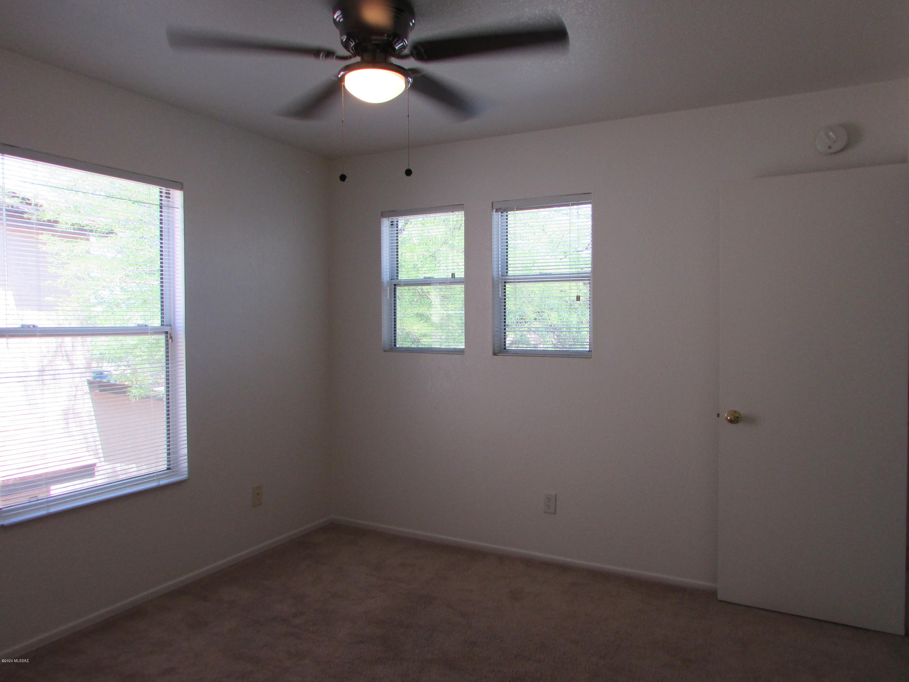 Pantano Ridge (1-123) - Residential Lease