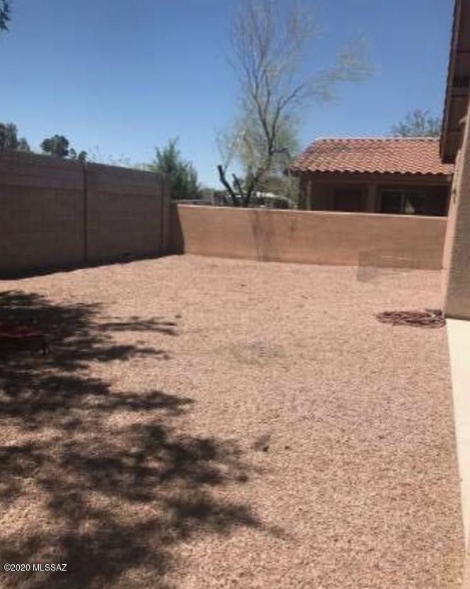 Catalina Poultry Acres NO 1 - Residential Lease
