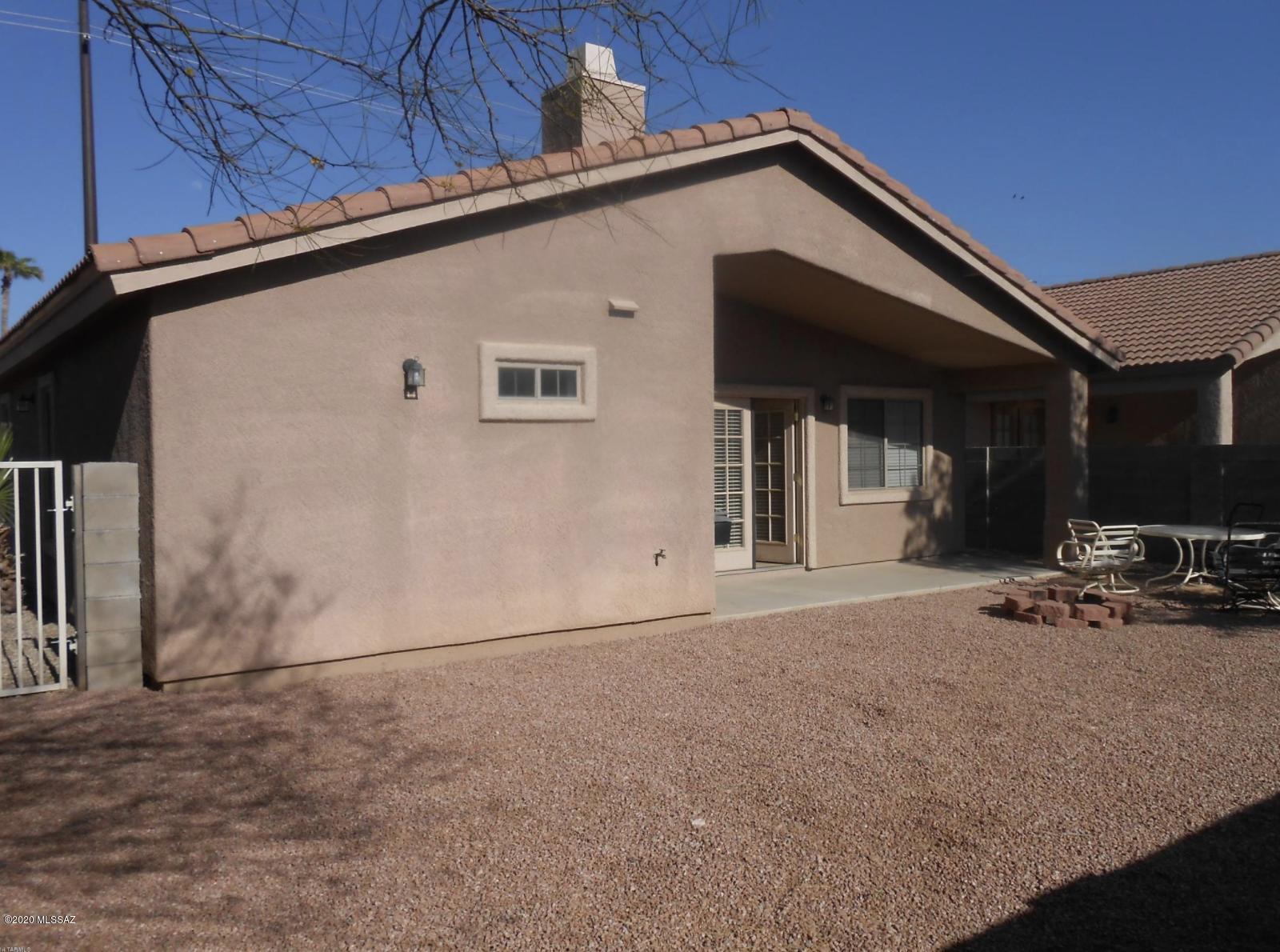 Catalina Poultry Acres NO 1 - Residential Lease