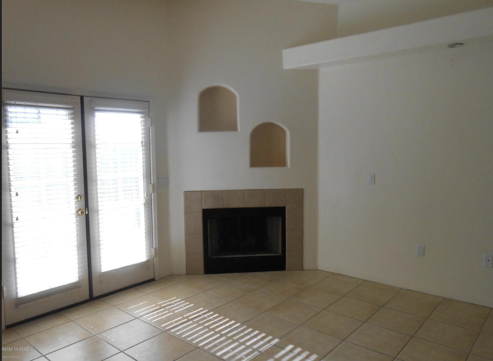 Catalina Poultry Acres NO 1 - Residential Lease