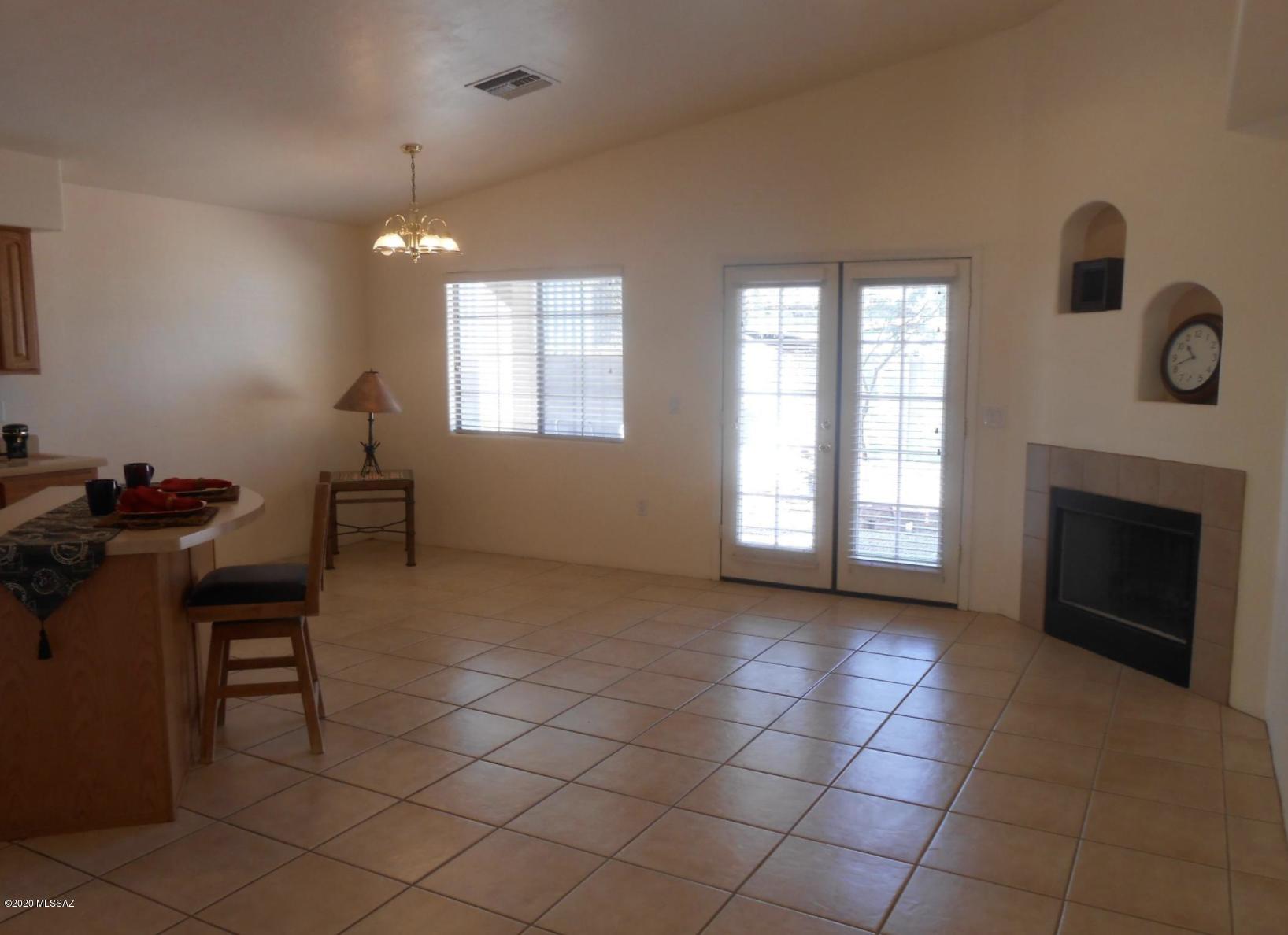 Catalina Poultry Acres NO 1 - Residential Lease