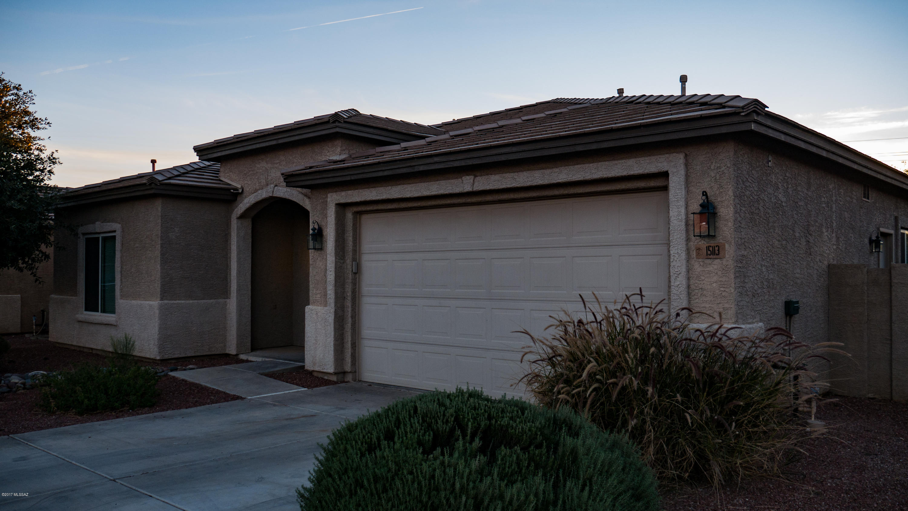 Black Horse (1-411) - Residential