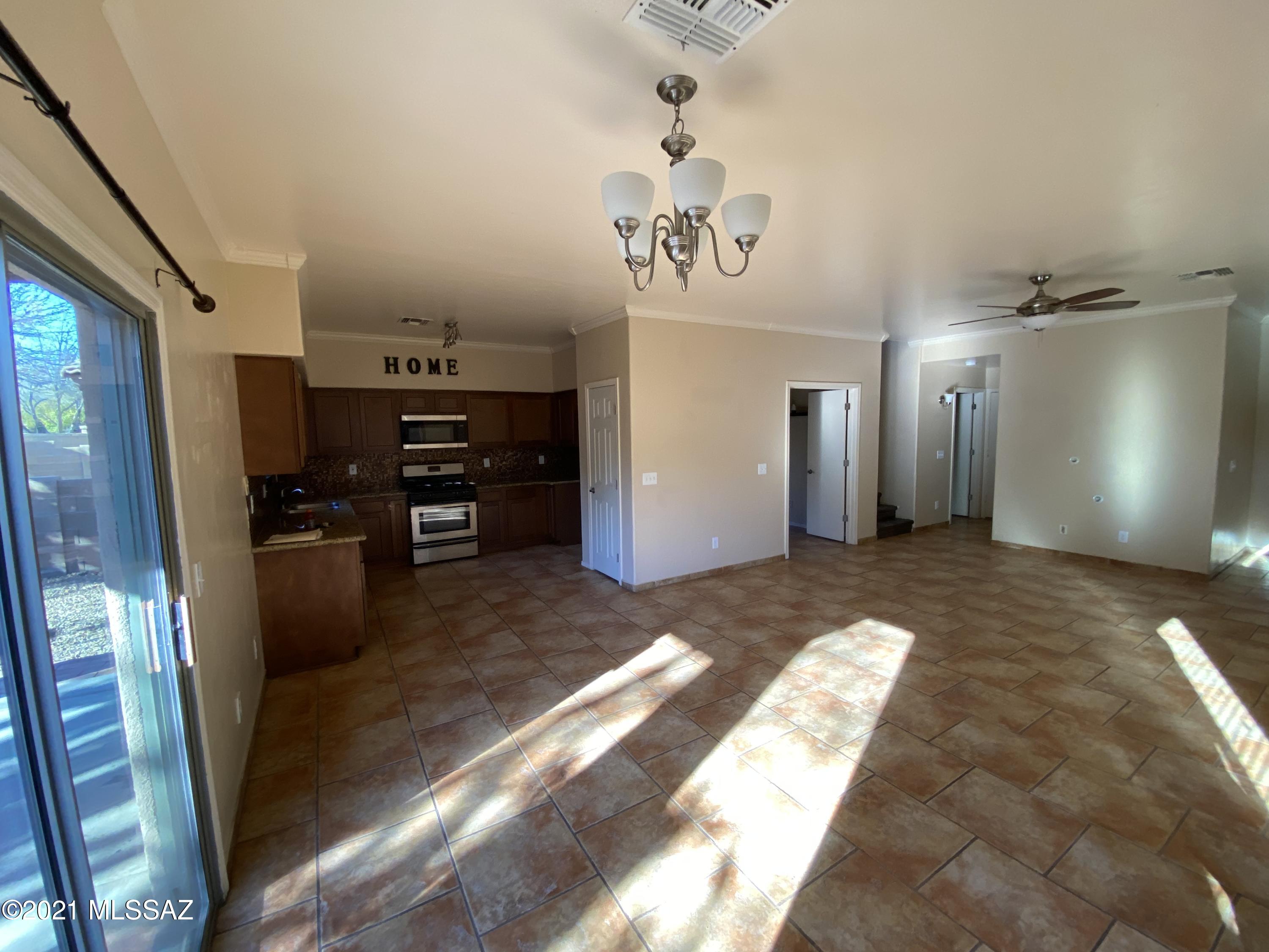 Presidio Del Oro (1-163) - Residential Lease