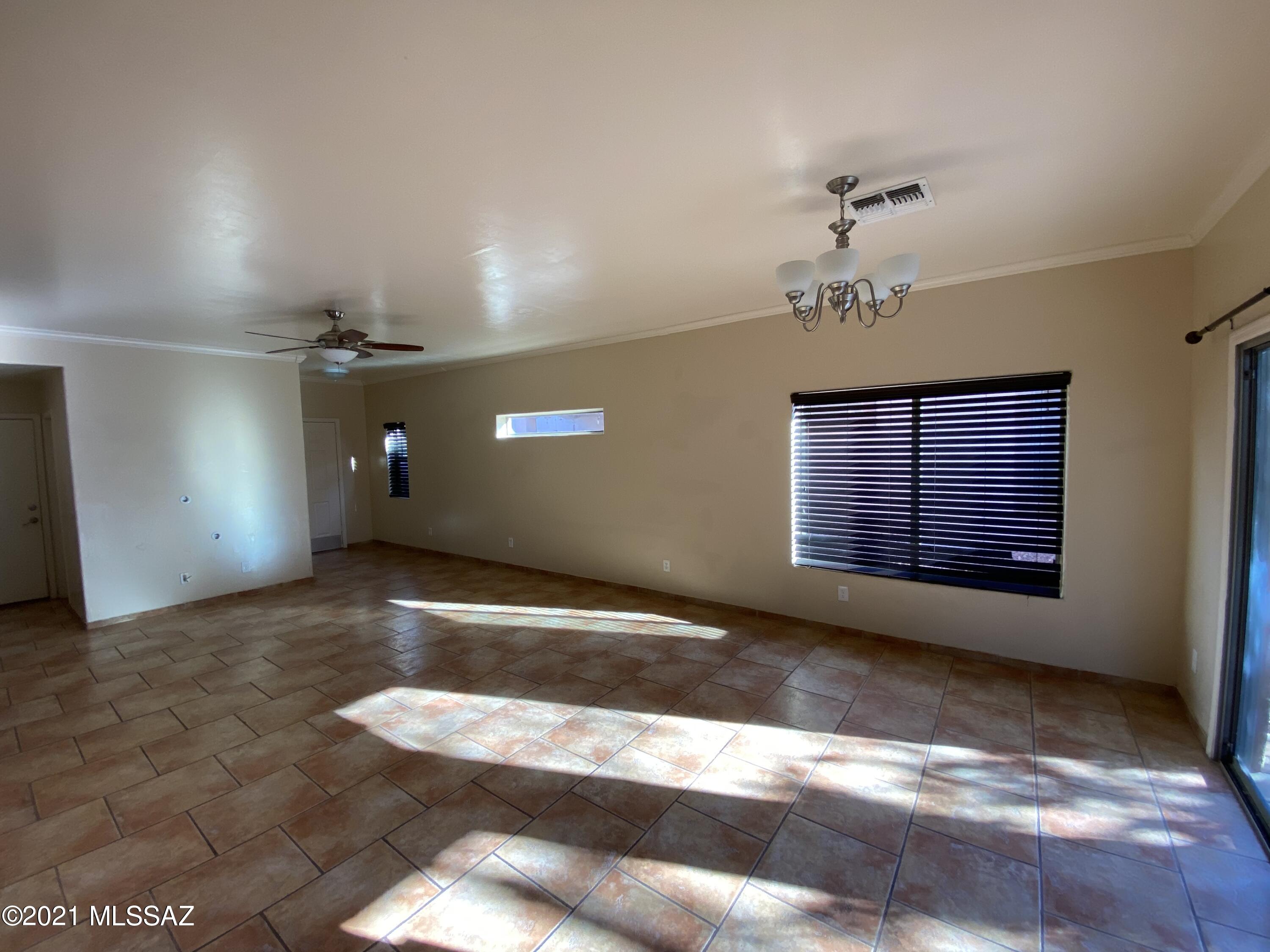 Presidio Del Oro (1-163) - Residential Lease