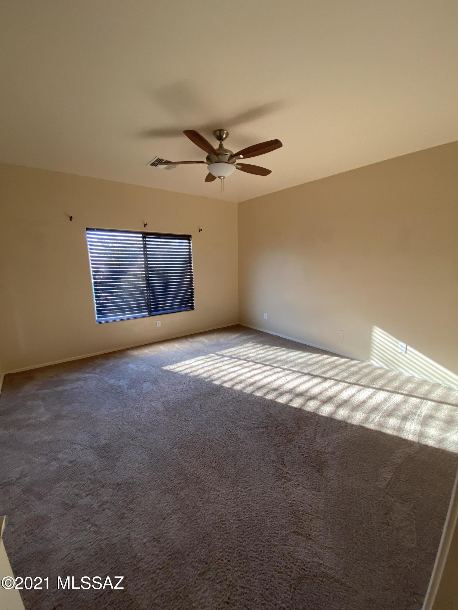 Presidio Del Oro (1-163) - Residential Lease
