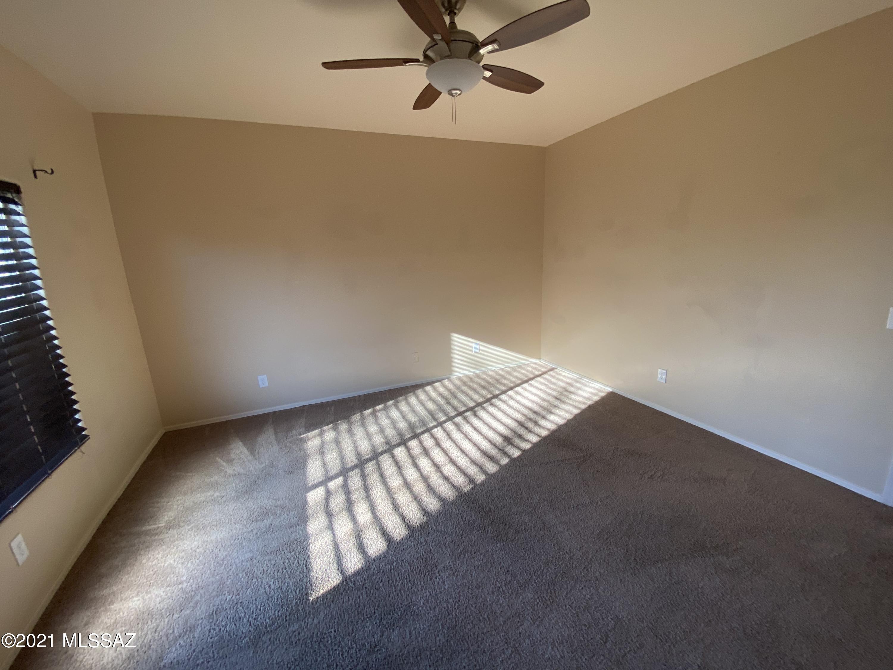 Presidio Del Oro (1-163) - Residential Lease