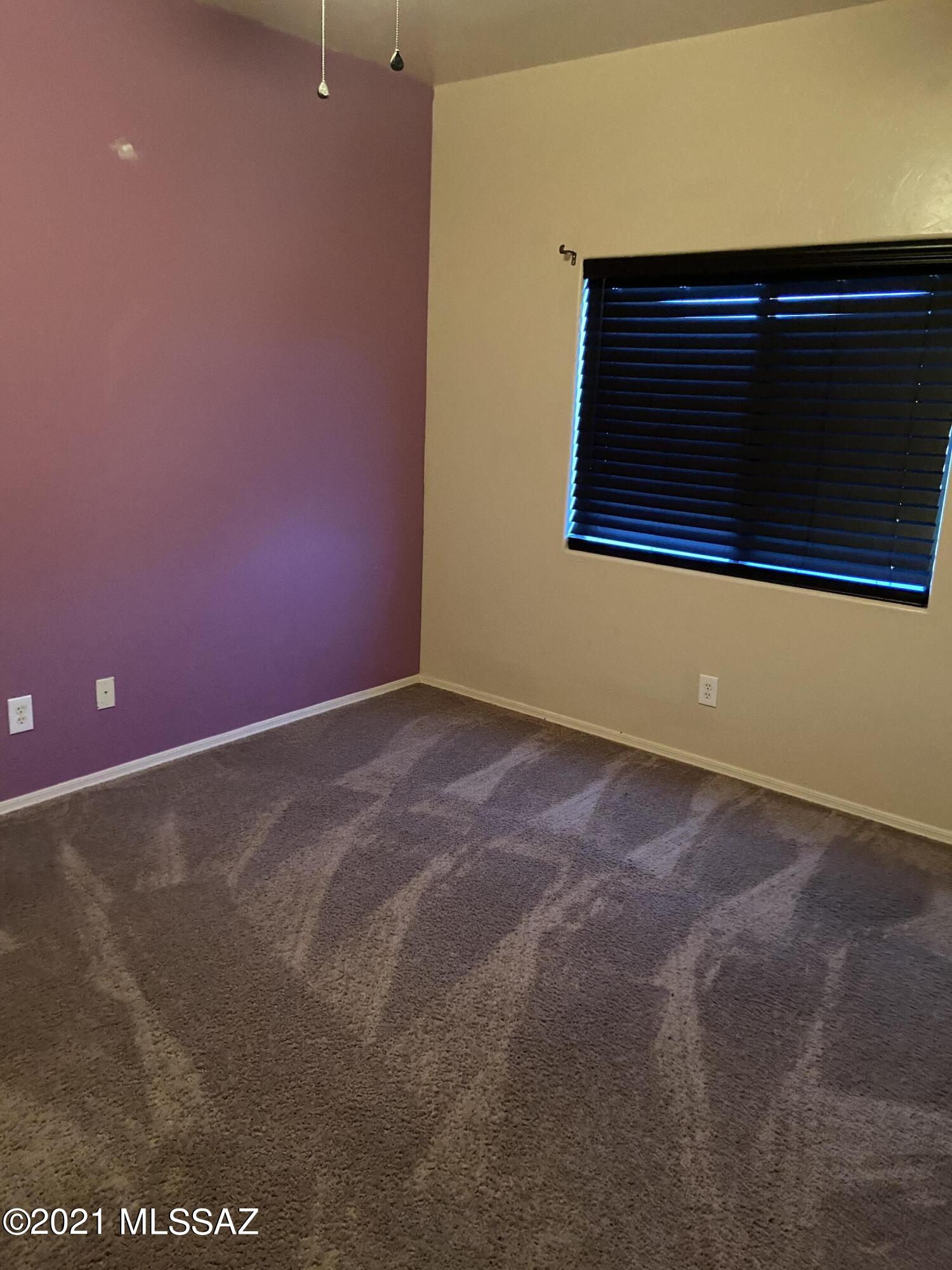 Presidio Del Oro (1-163) - Residential Lease