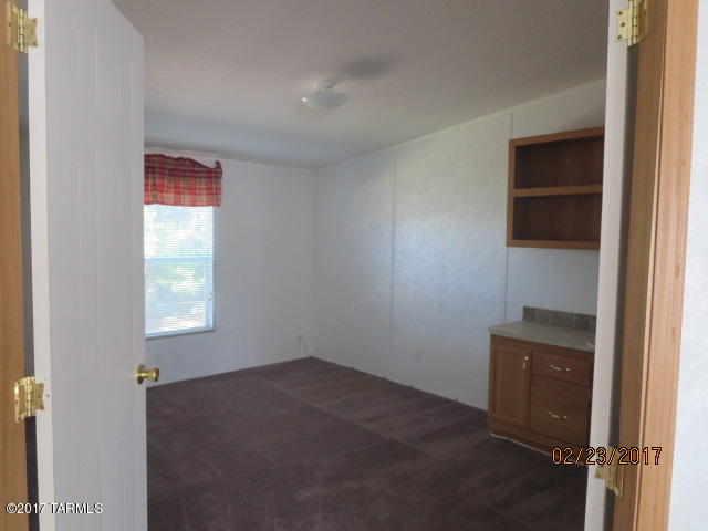 Mescal Lakes - Residential