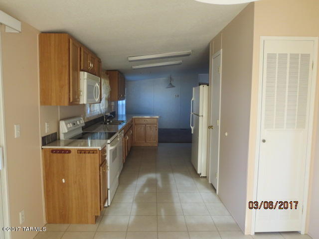 Mescal Lakes - Residential