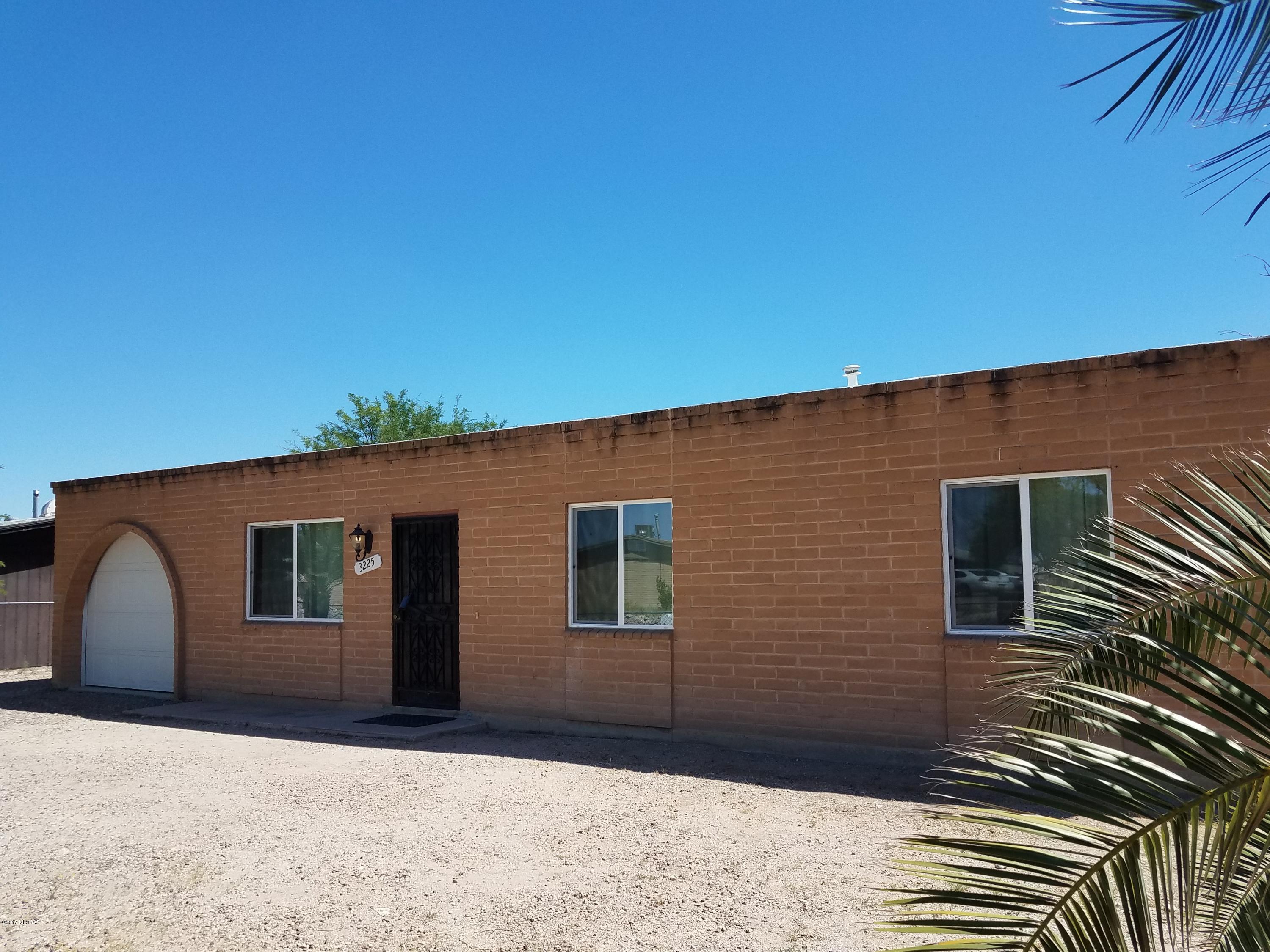 Las Palomas - Residential