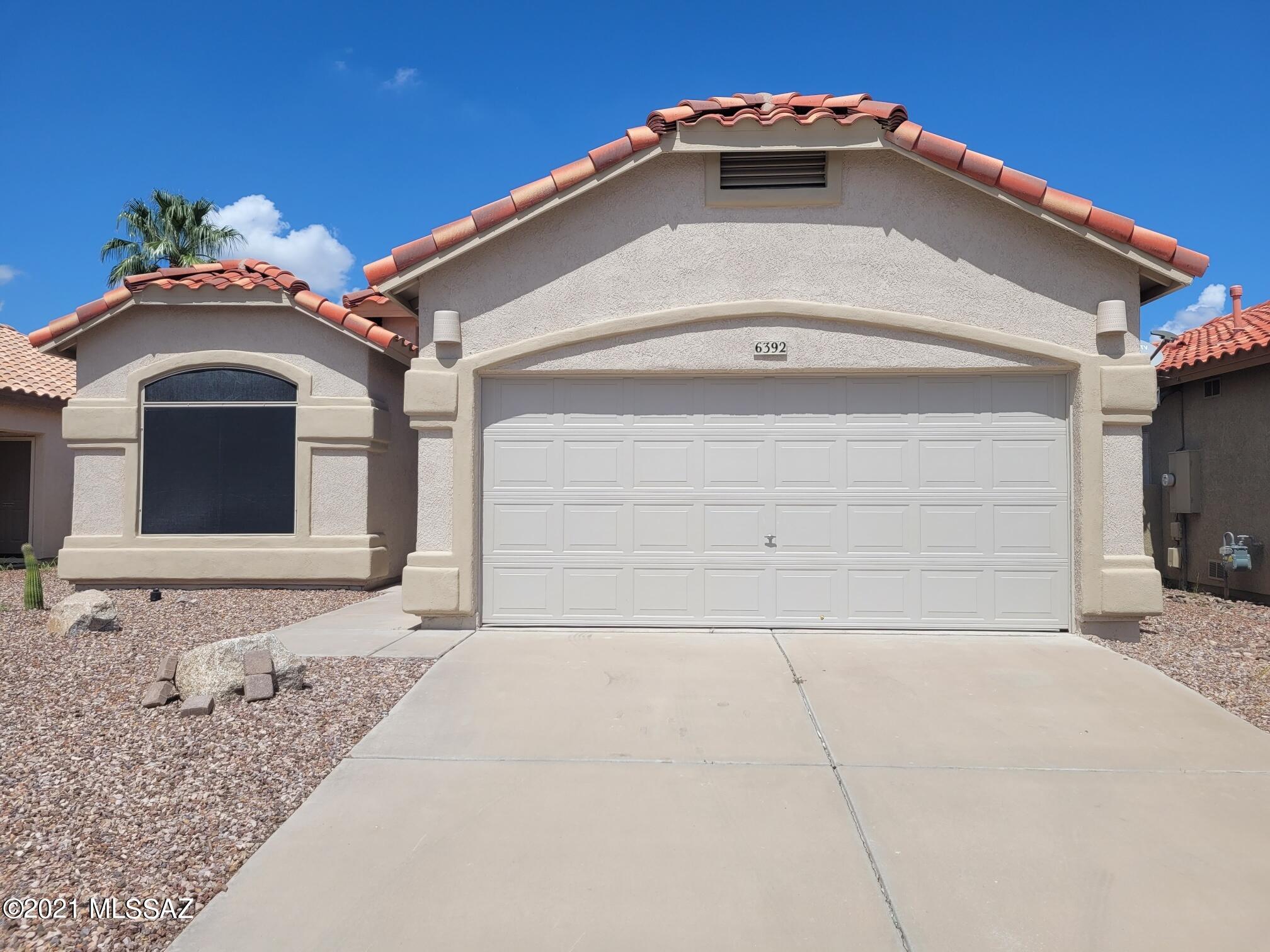 Come see this immaculate remodeled home and make it yours. This home has had 1 owner, recently painted interior and exterior, new AC, new tile throughout the home carpet in bedrooms, new granite counters in kitchen and bathrooms, New Appliances, All cabinets freshly painted and so much more. This home won't last.

Please send offers to kimberlysellstucson@gmail.com