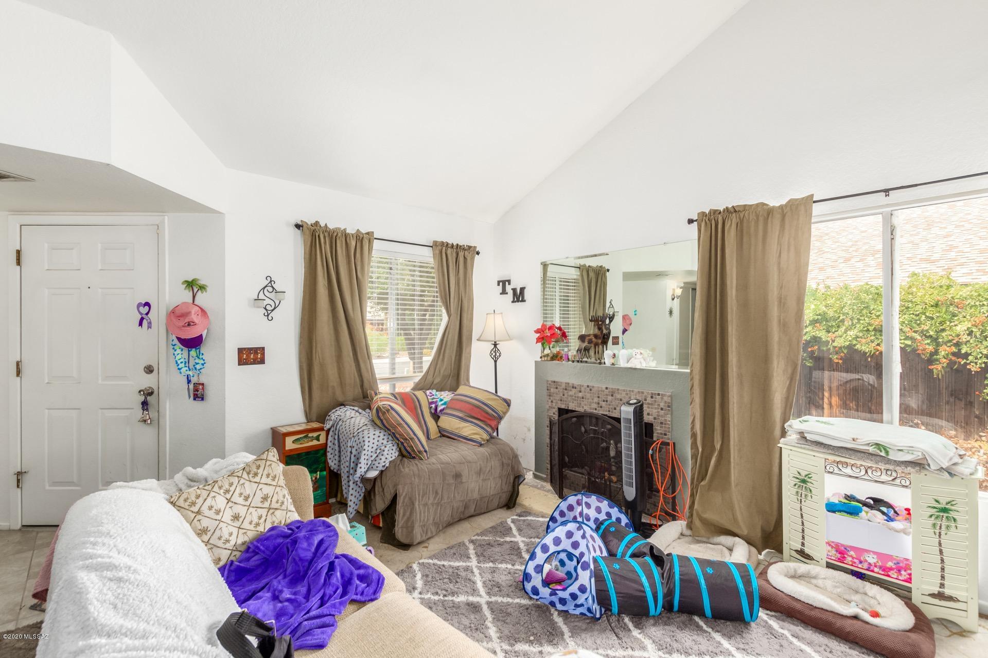 Edgebrooke Village II (170-340) - Residential