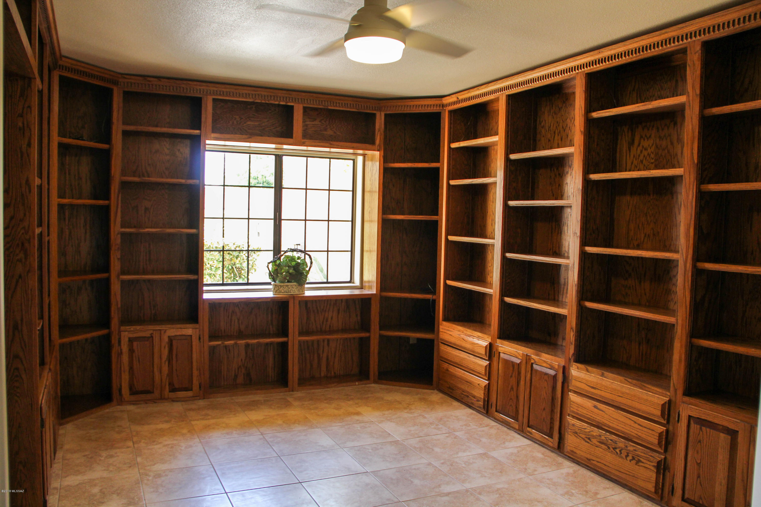 Riverbend - Sabino Canyon Road  (1-97) - Residential