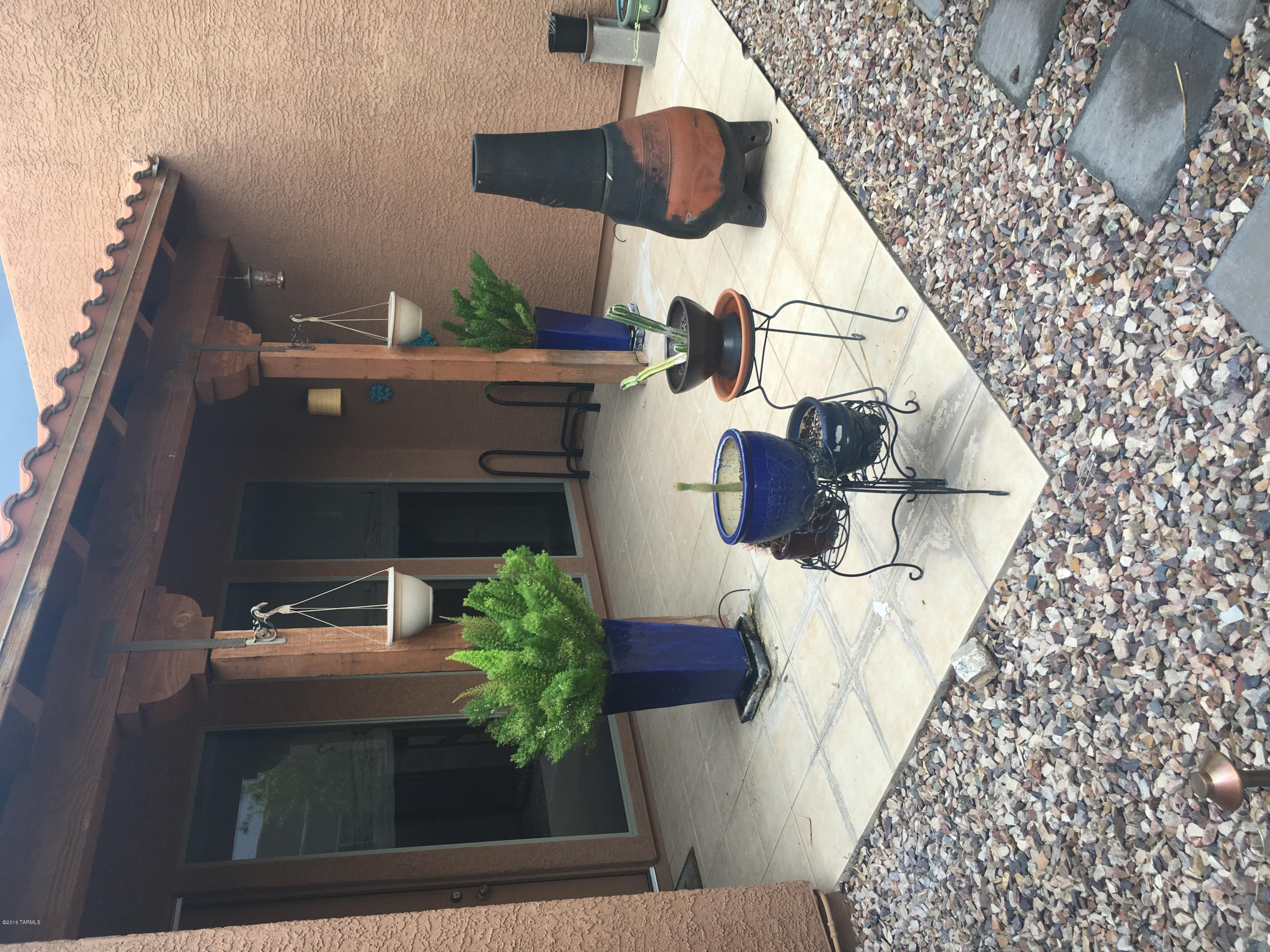 Monte Vista (1-58) - Residential Lease