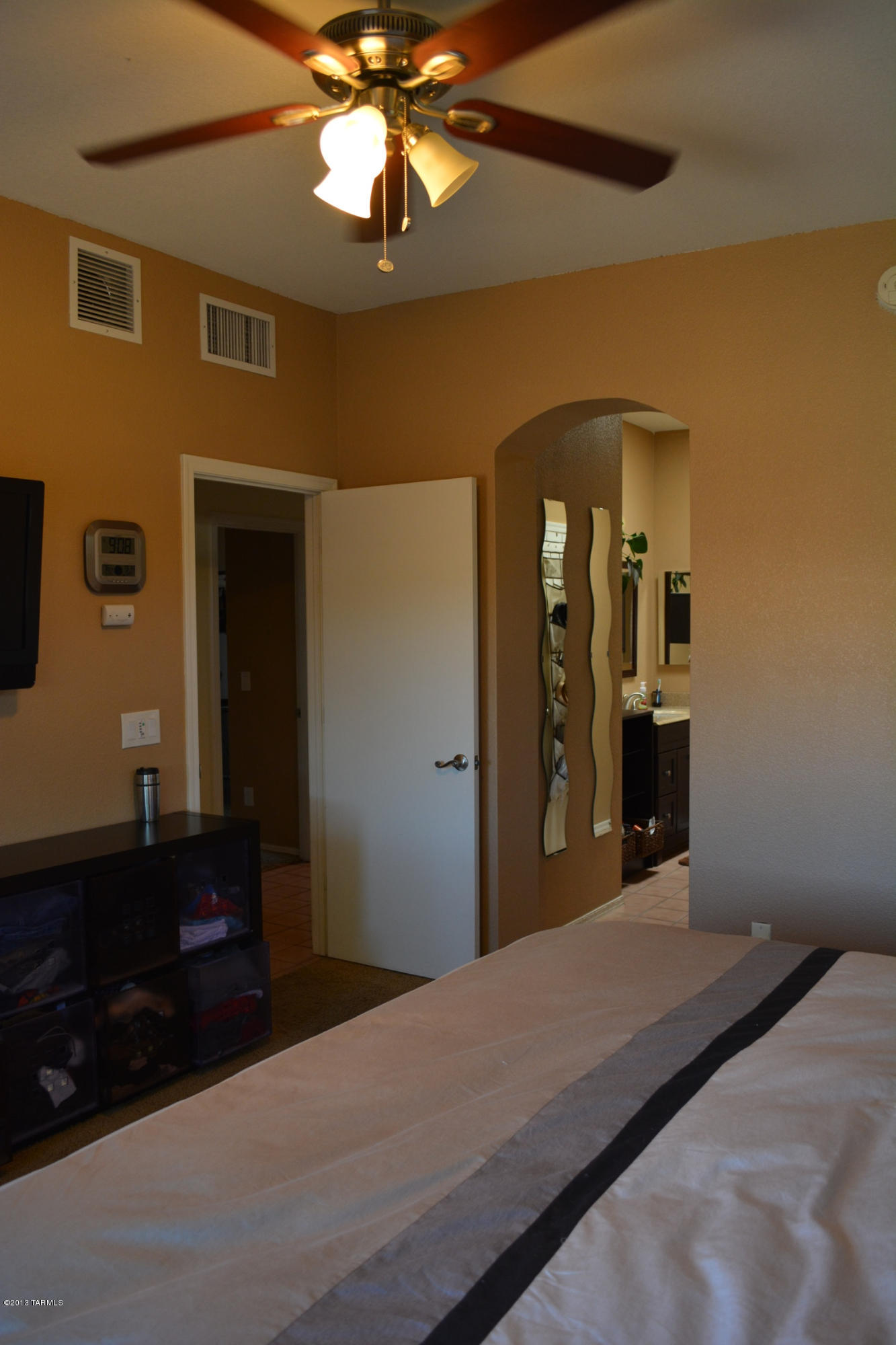 Monte Vista (1-58) - Residential Lease