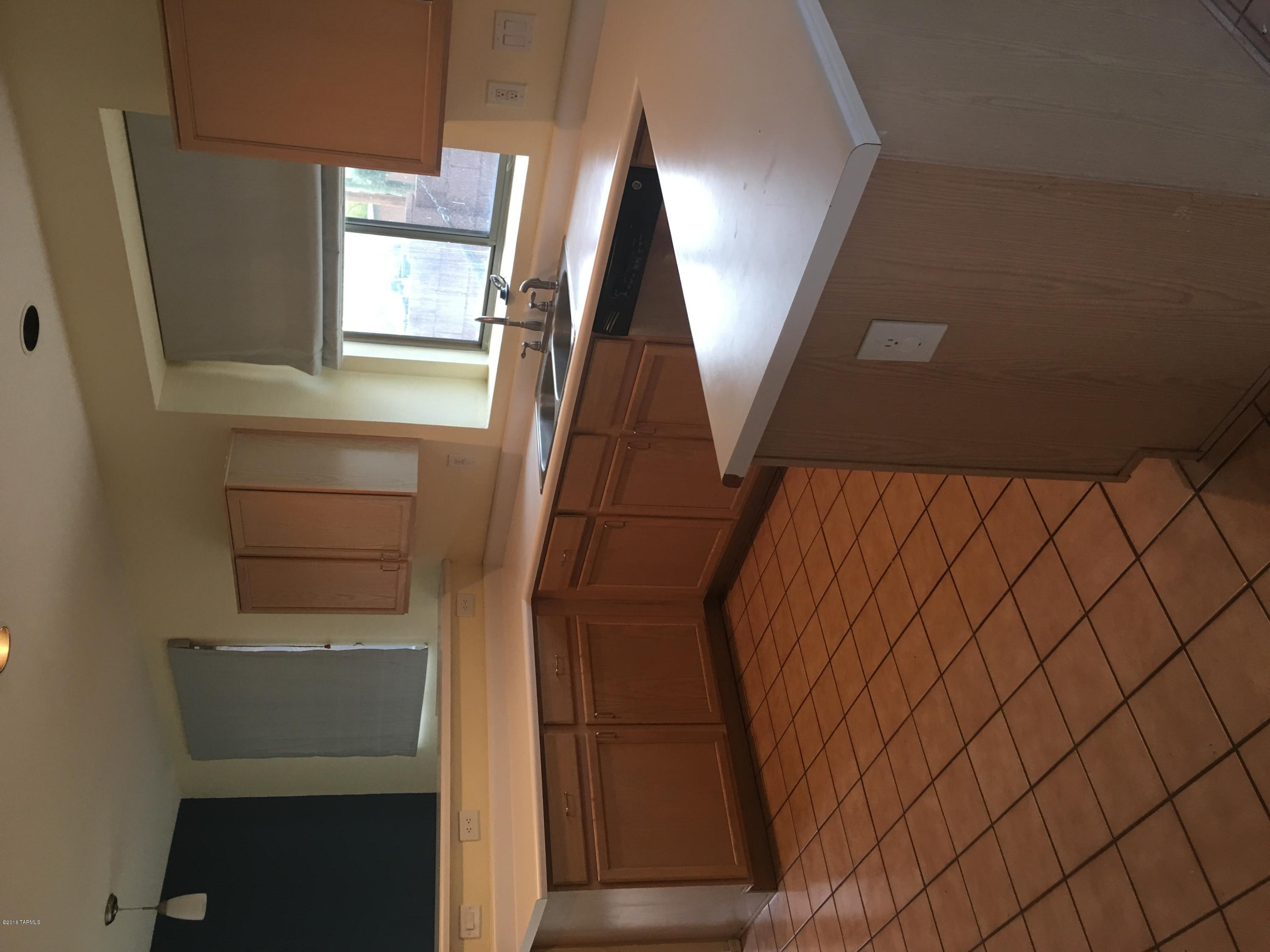 Monte Vista (1-58) - Residential Lease