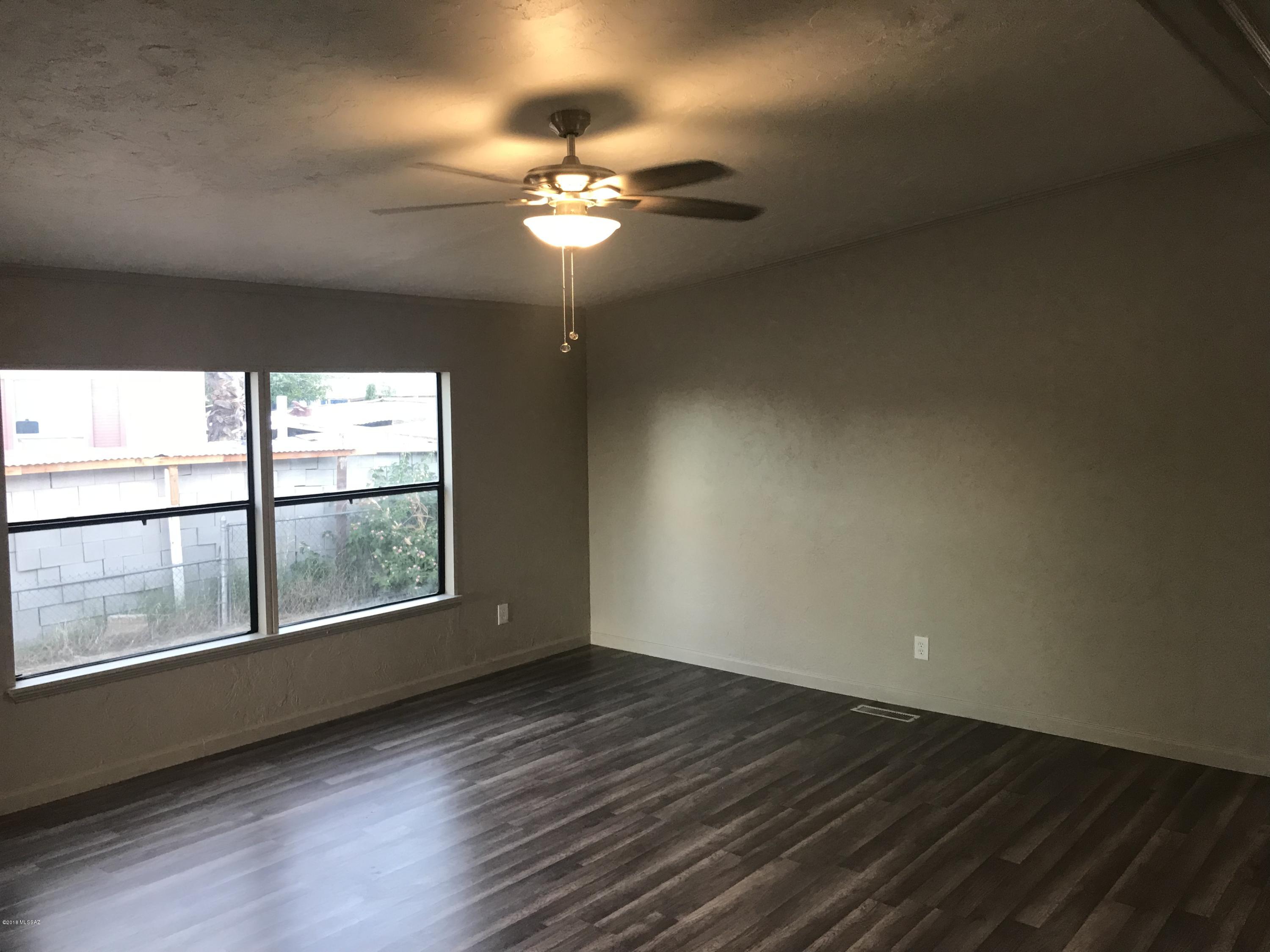 Flowing Wells Park - Residential