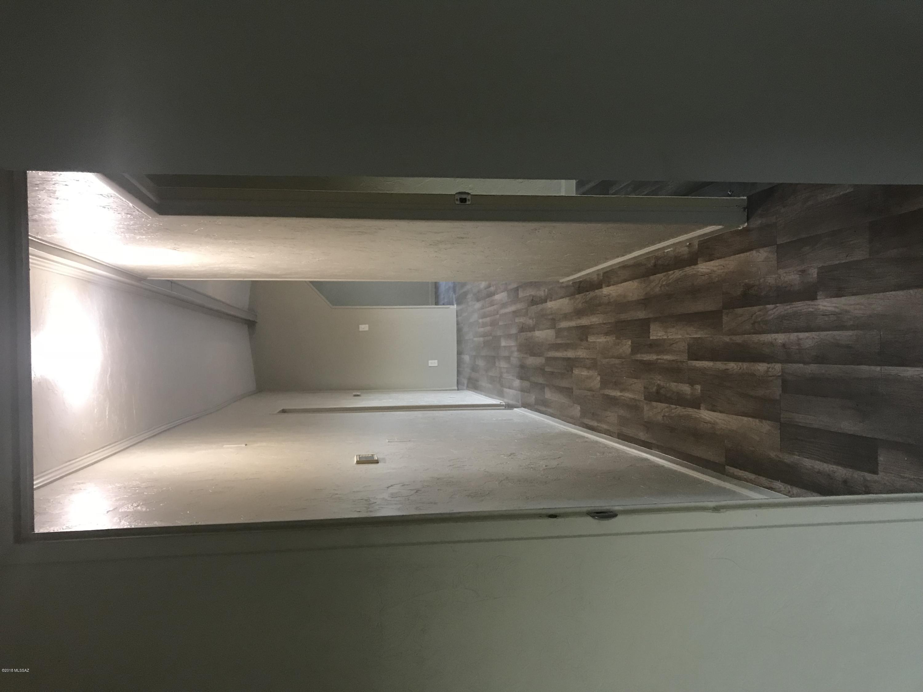 Flowing Wells Park - Residential